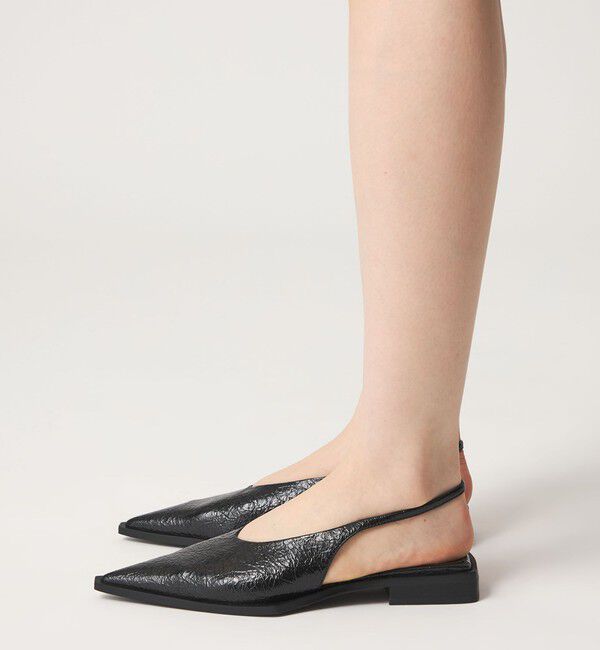 ODETTE E ODILE「＜SY＞ ポインテッドエッジピースバックベルト フラット20&uarr;」|パンプス|