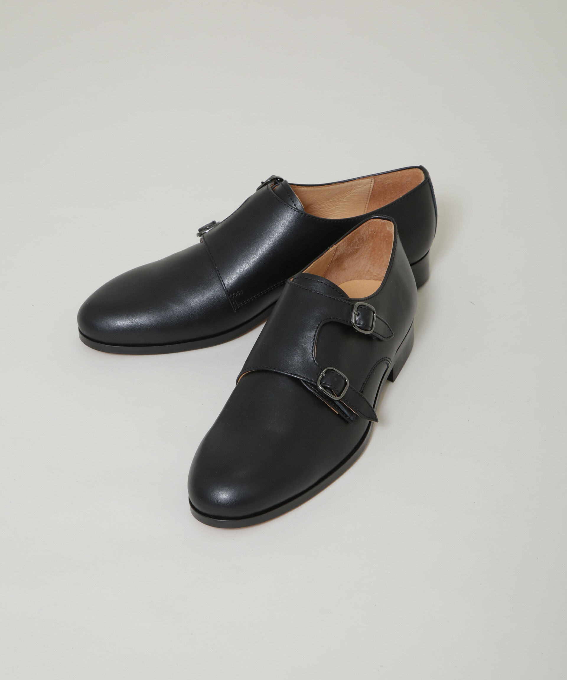 nano･universe「PADRONE THE STANDARD LINE/別注 DOUBLE MONK/ダブルモンクストラップ」|ビジネス・ドレスシューズ|ブラック