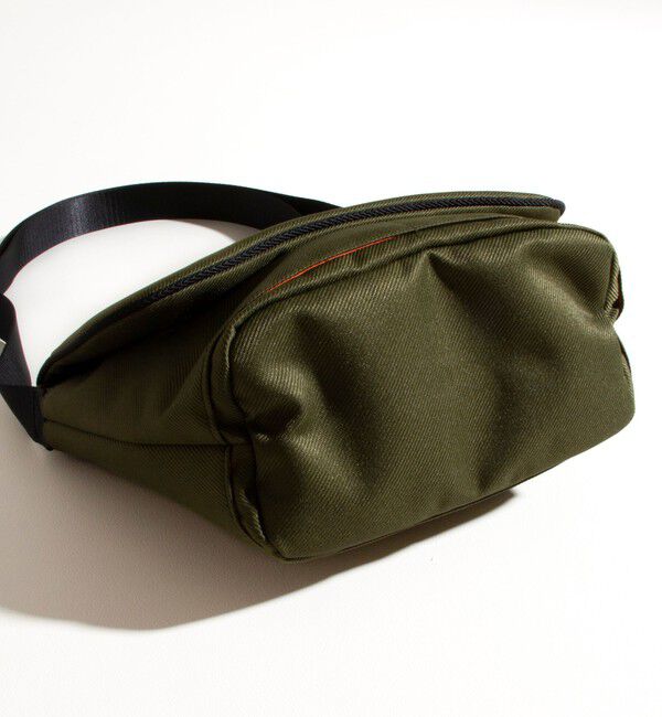 GLOSTER「【UNIVERSAL OVERALL/ユニバーサルオーバーオール】フラップショルダーバッグ」|ショルダー・メッセンジャー|