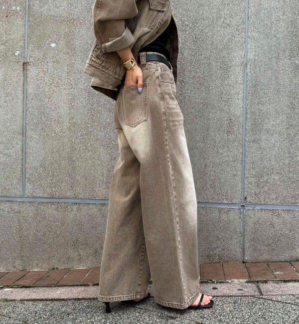 fredy emue「カラーストレートデニムパンツ」|デニム|