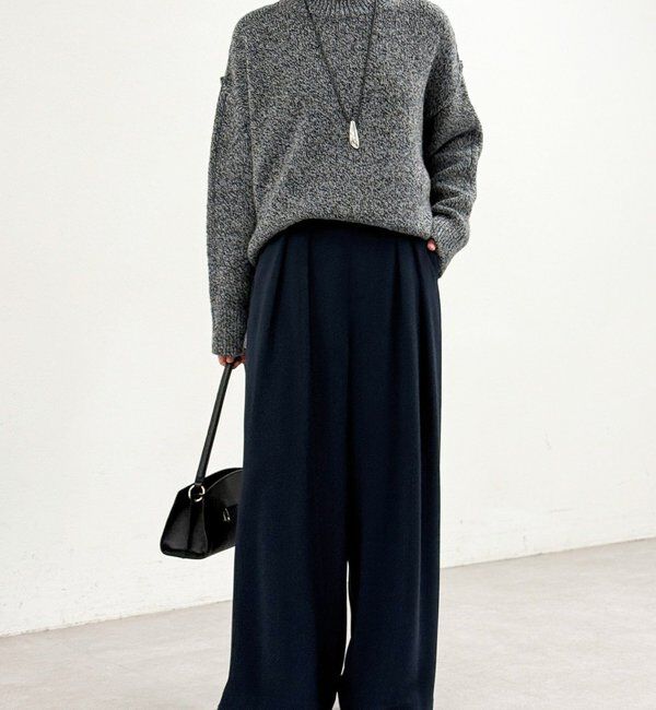  「【ウォッシャブル】【シーズンレスで使える】タックワイドスラックス」|チノ|