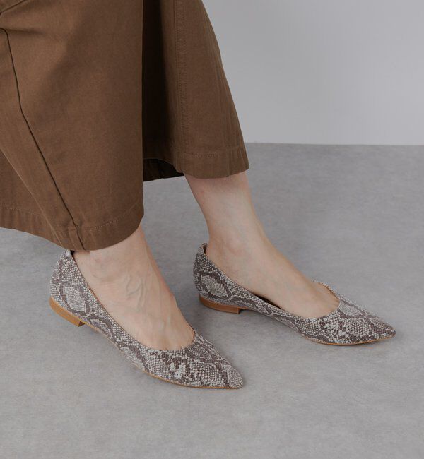  「【エッジの効いた足元に】パイソン柄フラットパンプス」|パンプス|