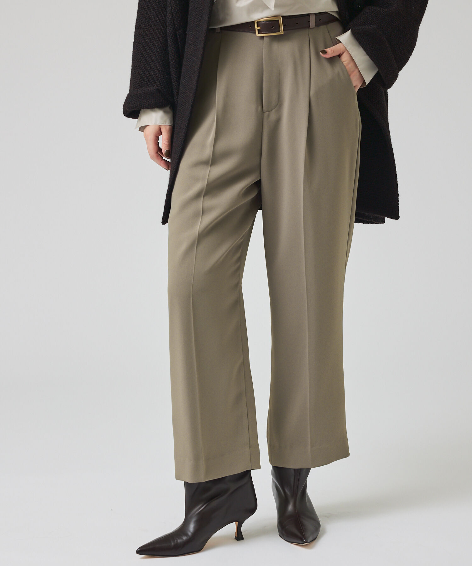 qualite「マットサテンストレートパンツ」|その他|モカ