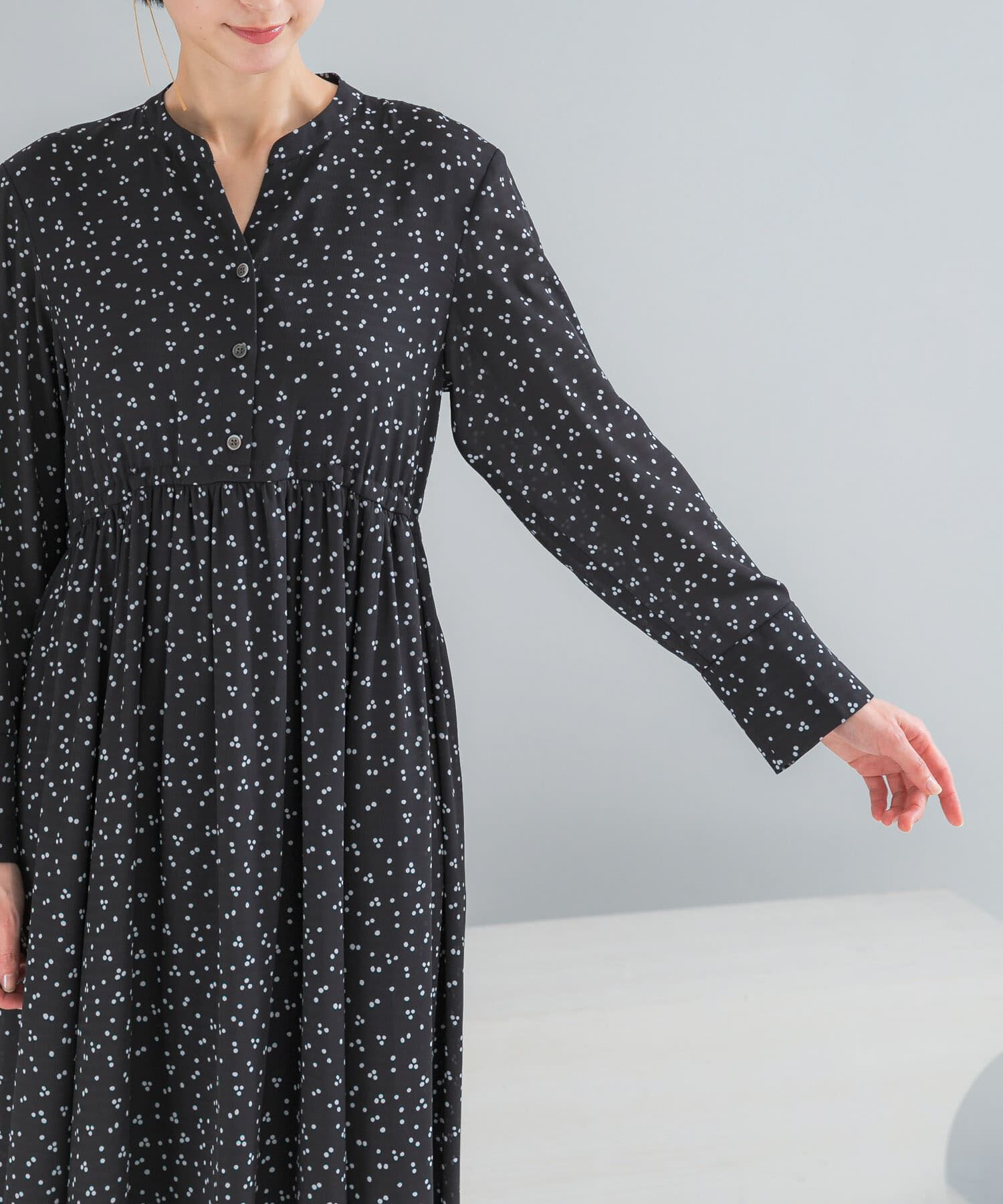 URBAN RESEARCH ROSSO「『WEB限定』ランダムドットボリュームワンピース」|ワンピース|