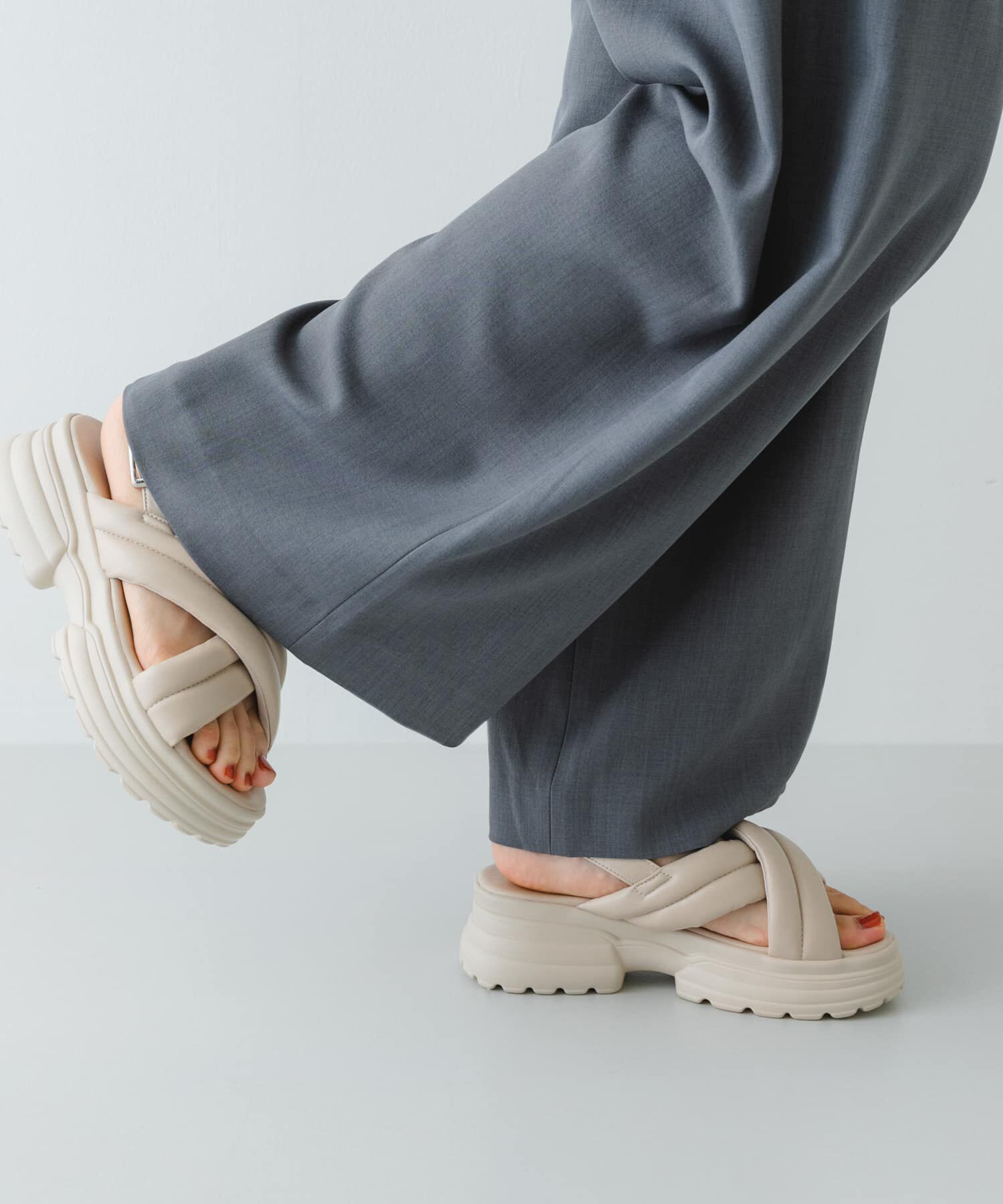 RODE SKO「パテッドボリュームソールサンダル」|サンダル|