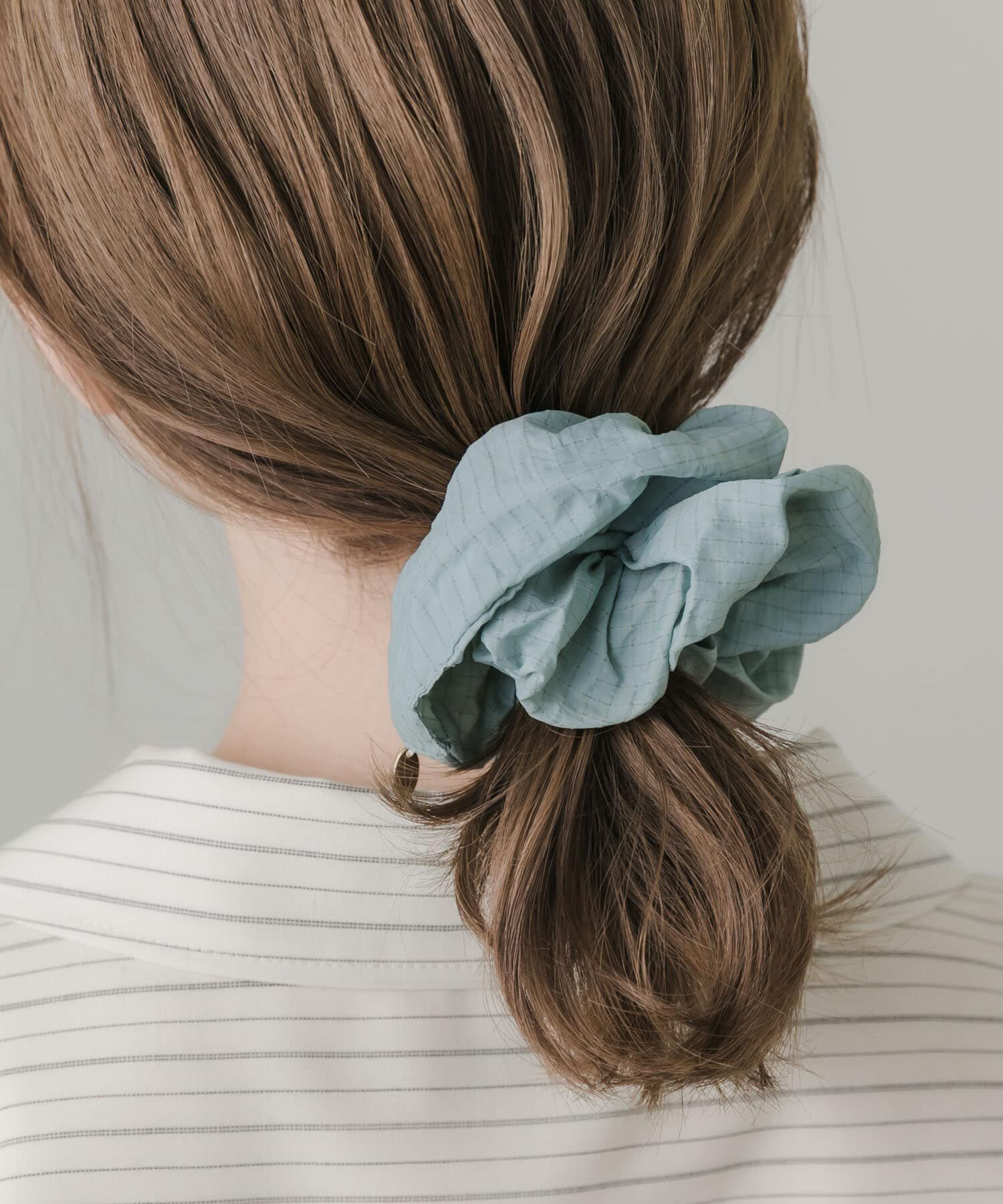 SMELLY「シャカシャカカラーシュシュ」|ヘアゴム・シュシュ|