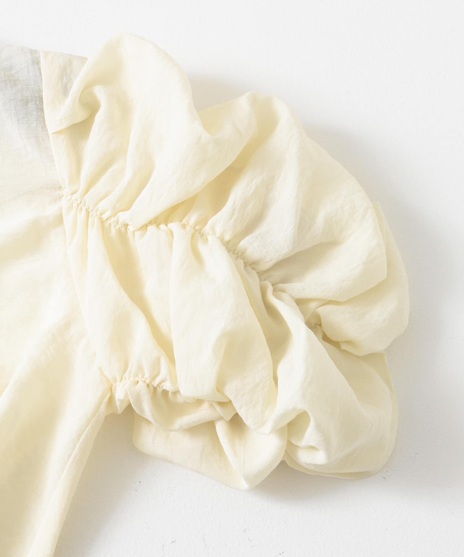  「シャーリングスリーブブラウス」|シャツ・ブラウス|