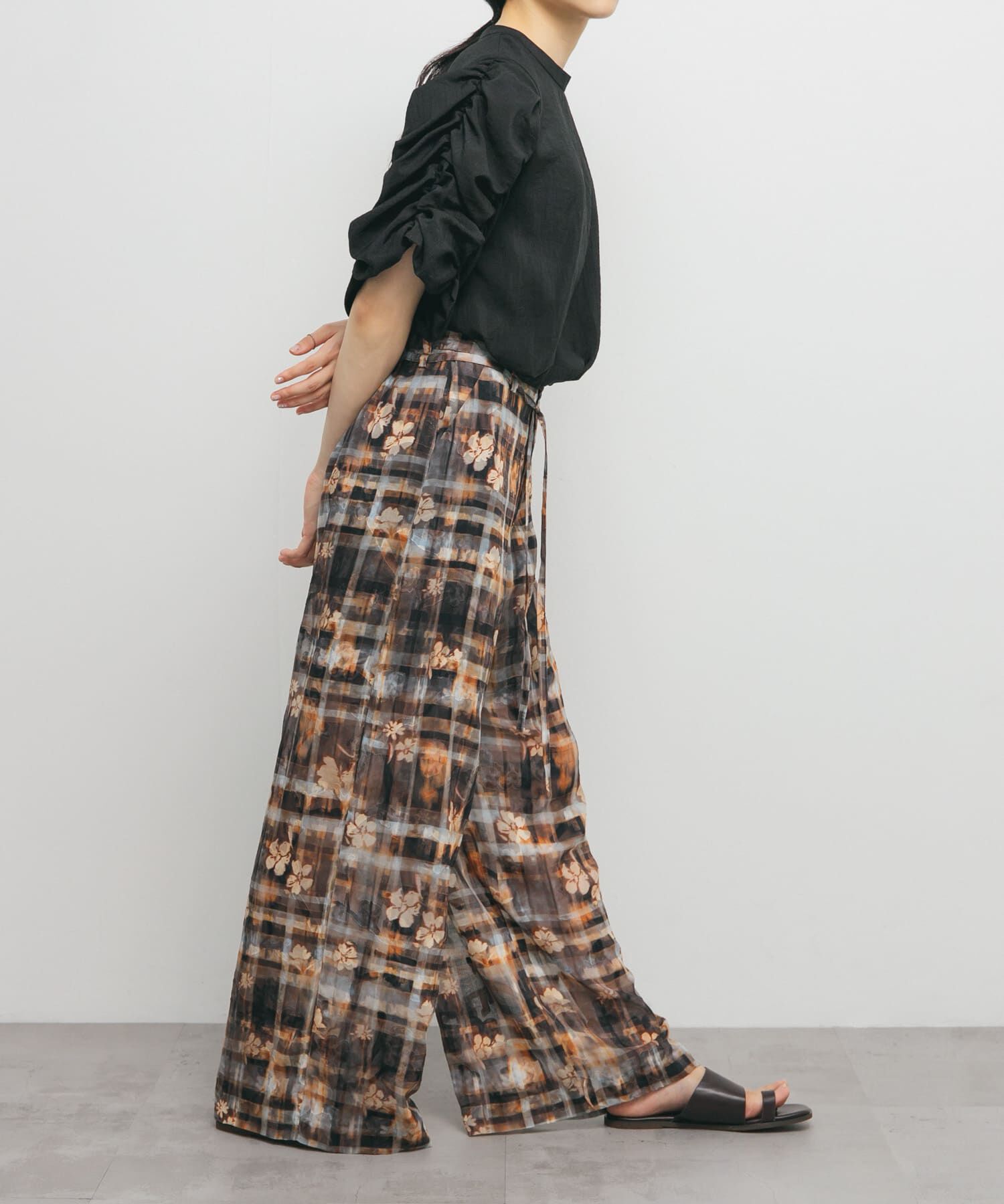  「シャーリングスリーブブラウス」|シャツ・ブラウス|