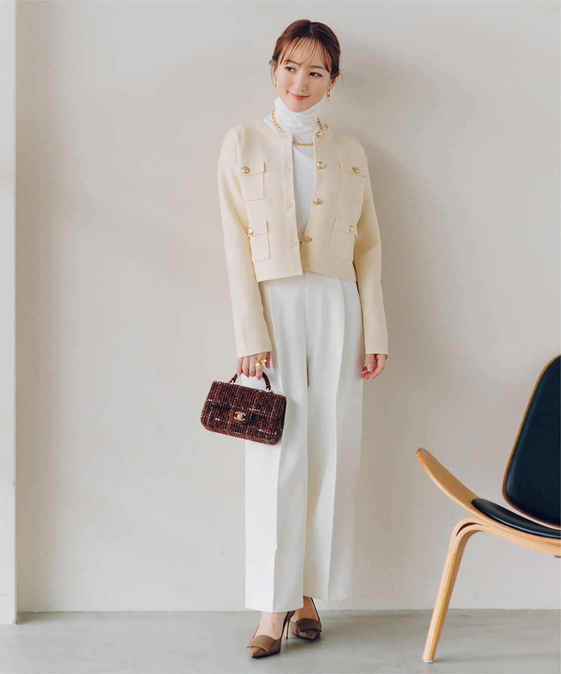 ur's「【星玲奈さんコラボアイテム】ゴールド釦ニットカーディガン/ジャケット」|カーディガン|