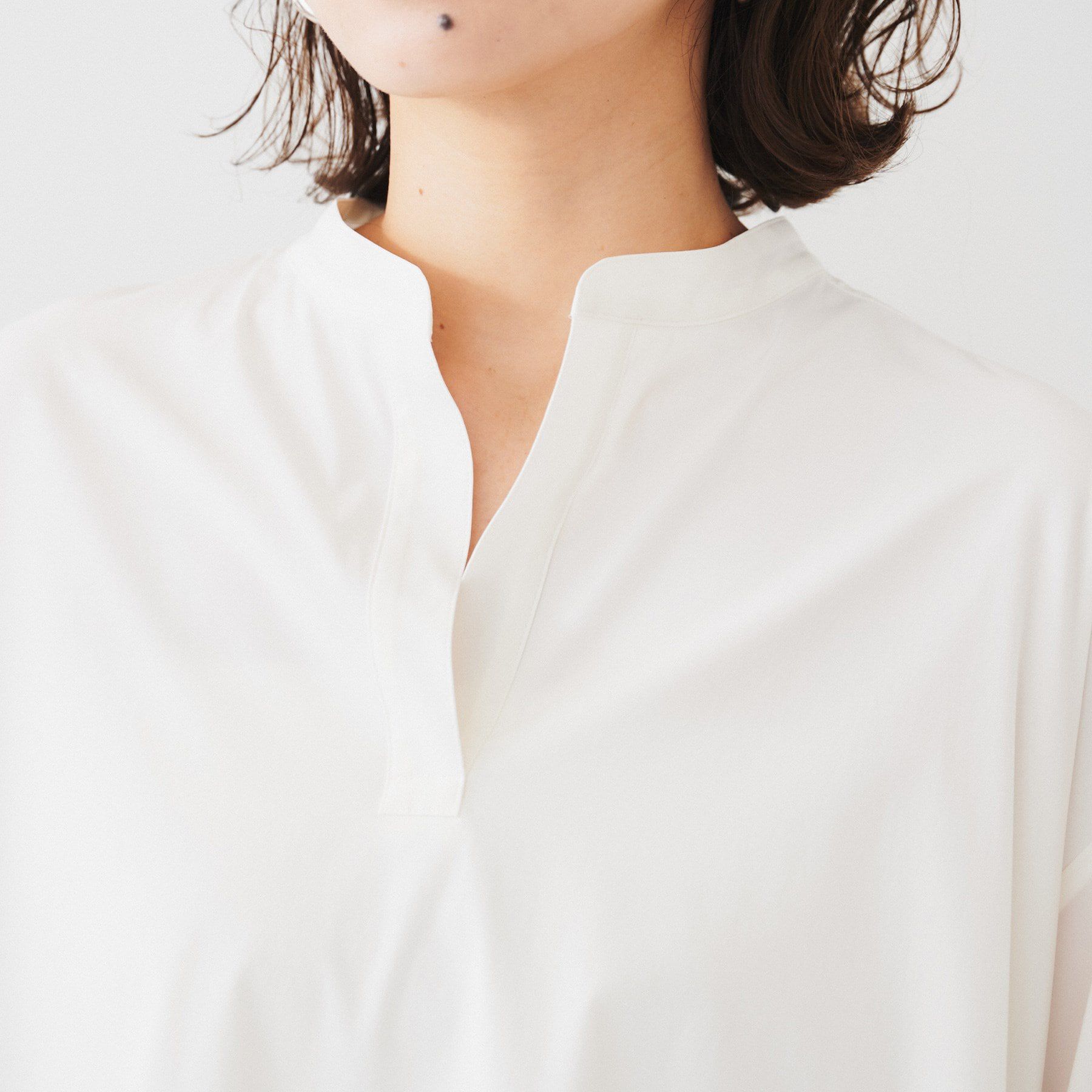 UNTITLED「【朝比奈 彩&times;Oggi&times;UNTITLED スペシャルコラボ】バルーンヘムブラウス」|シャツ・ブラウス|