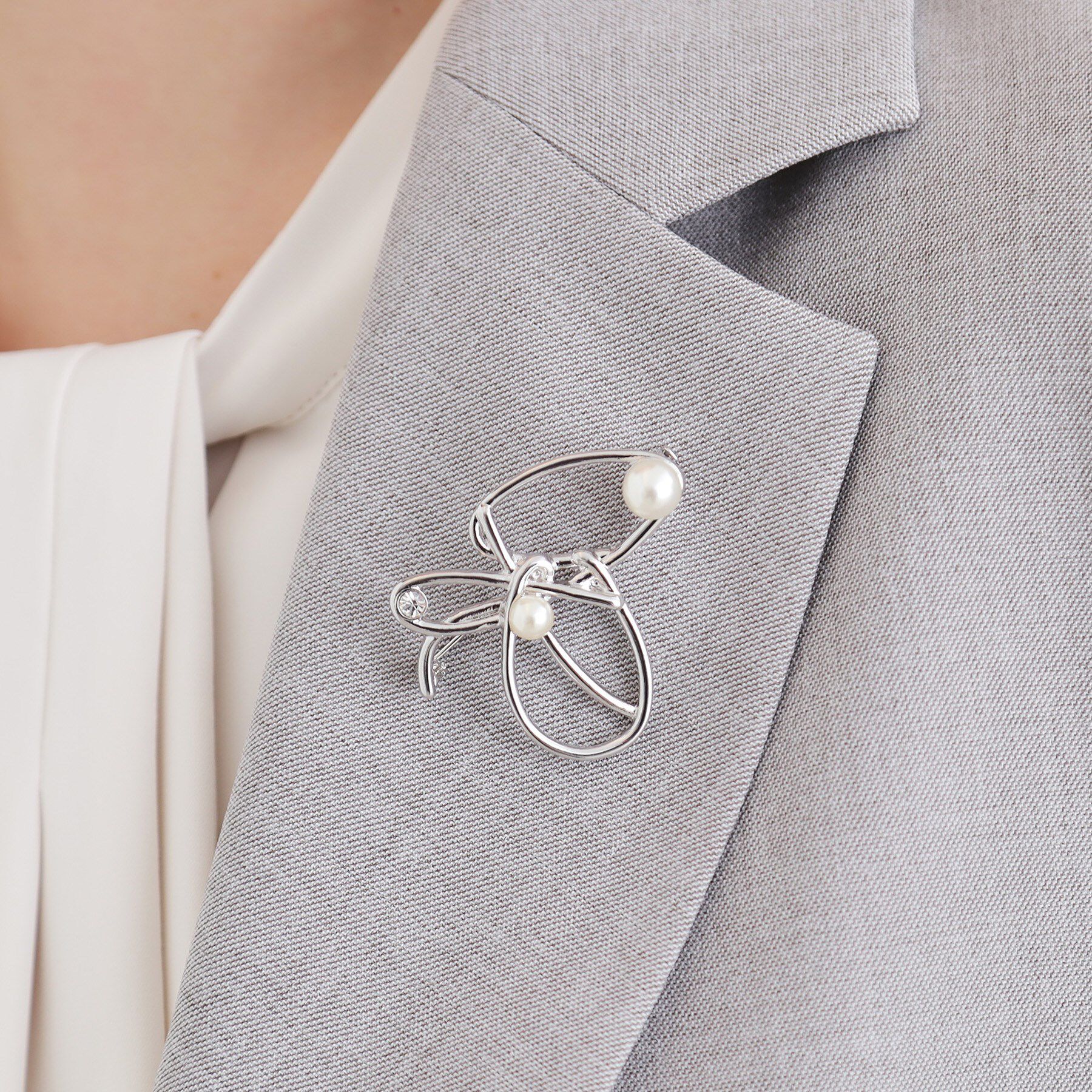 grove「パール調ビジューメタルアートブローチ」|ブローチ・コサージュ|