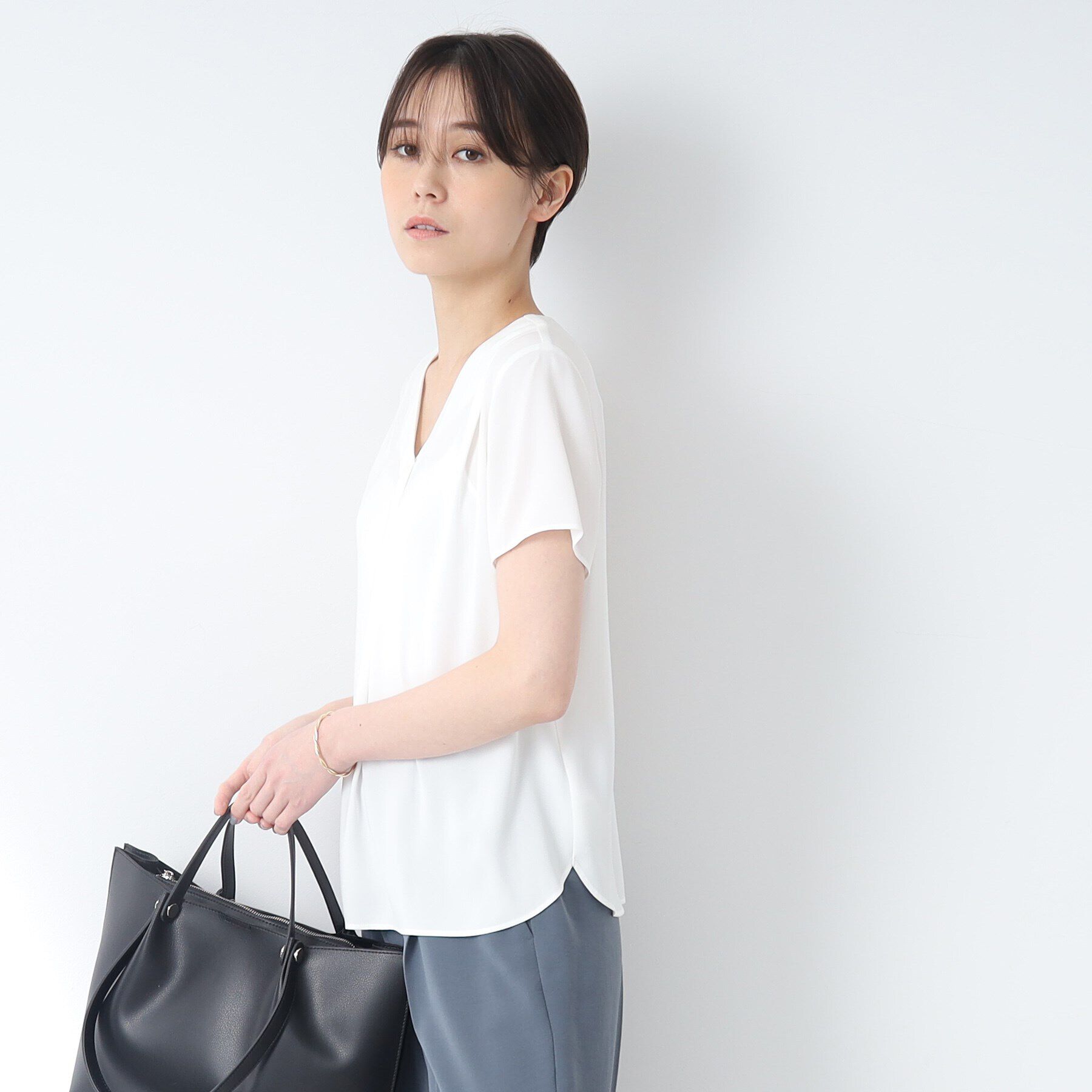 INDIVI「【洗える/通勤/UVケア/接触冷感】タックブラウス」|シャツ・ブラウス|