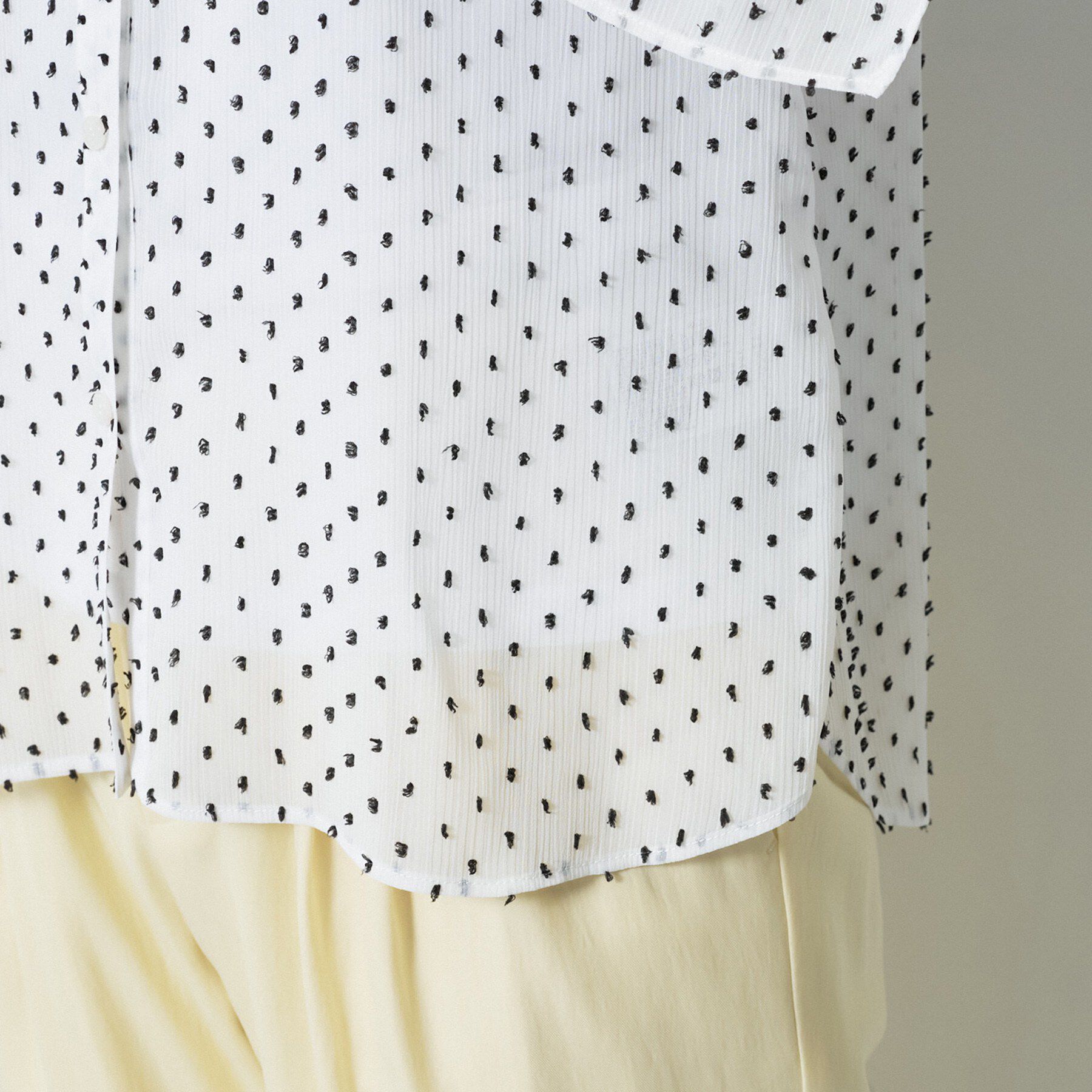 INDIVI「【洗える／ドットモチーフ】ケープスリーブブラウス」|シャツ・ブラウス|
