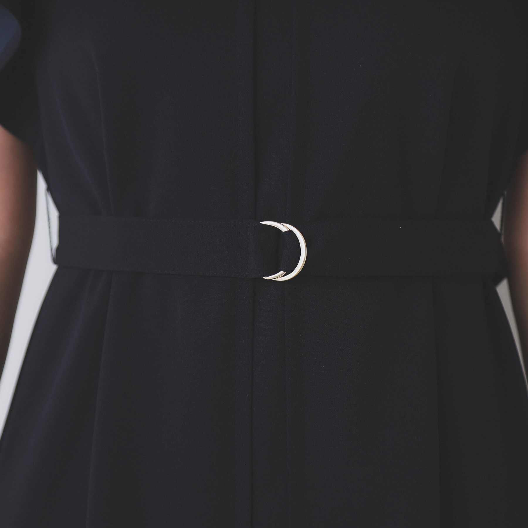 index「《S-3Lサイズ》フリルスリーブワンピース【洗濯機洗い可】」|ワンピース|