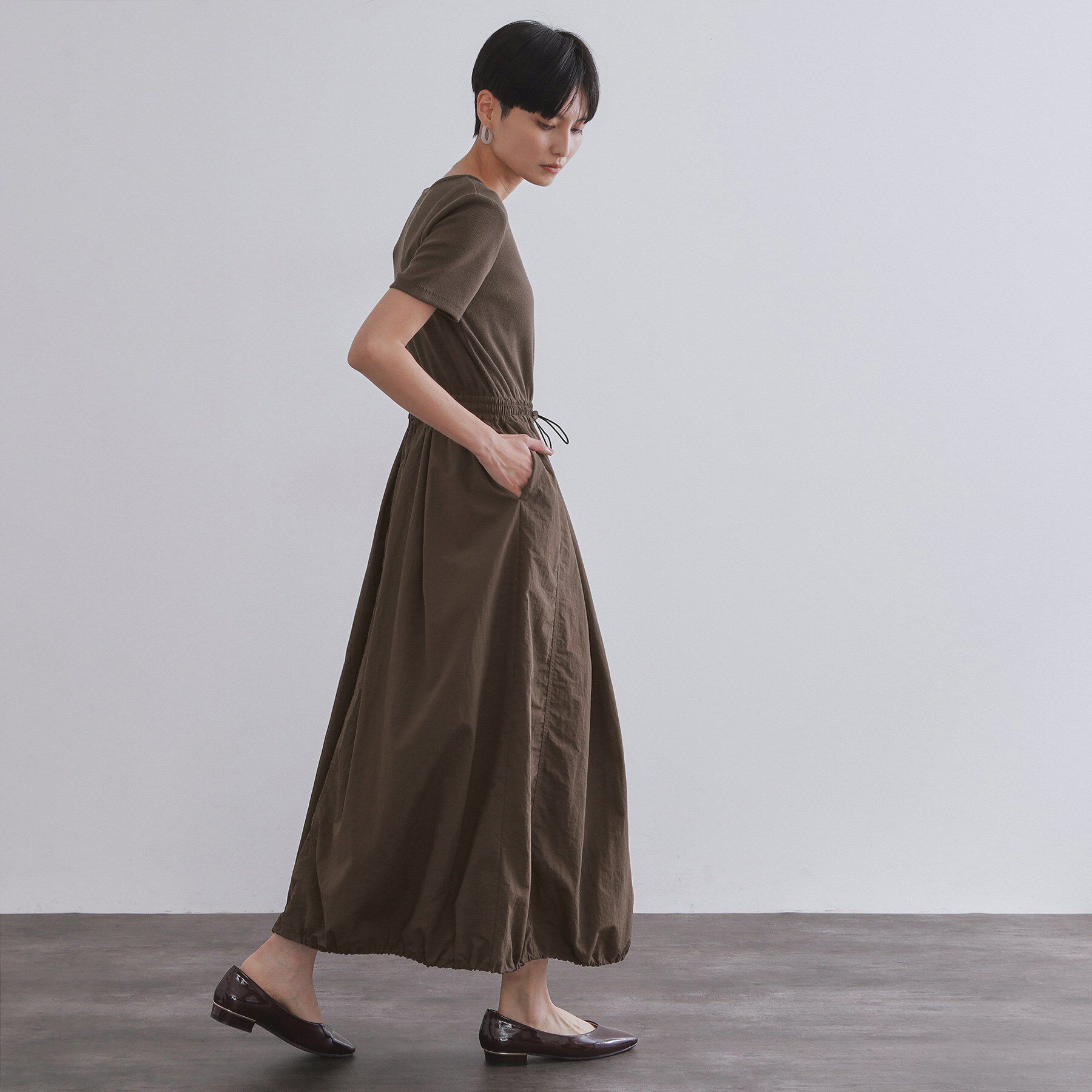 OPAQUE.CLIP「2WAYスピンドル使いドッキングワンピース【洗濯機洗い可】」|ワンピース|