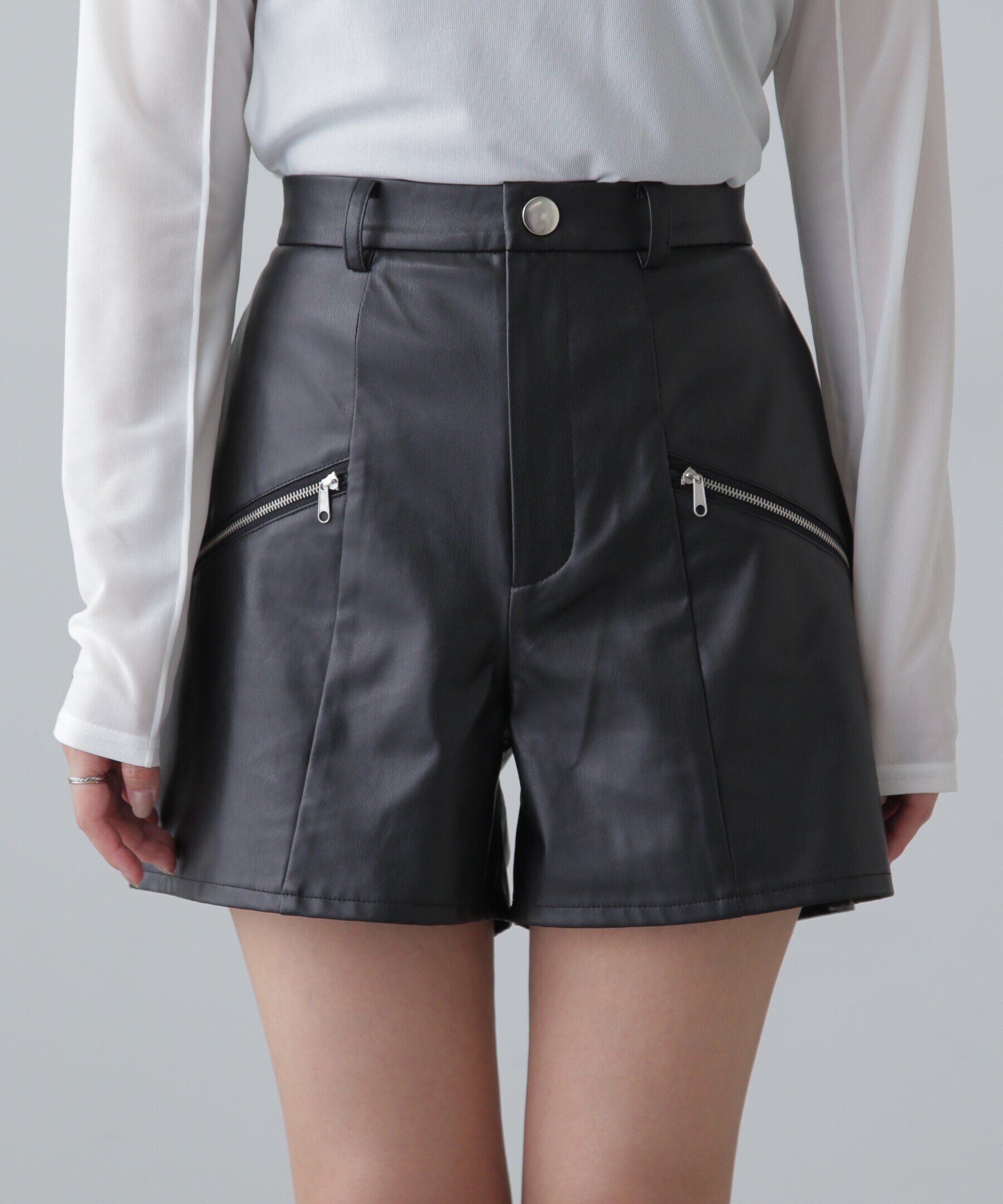  「合皮ショートパンツ」|その他|