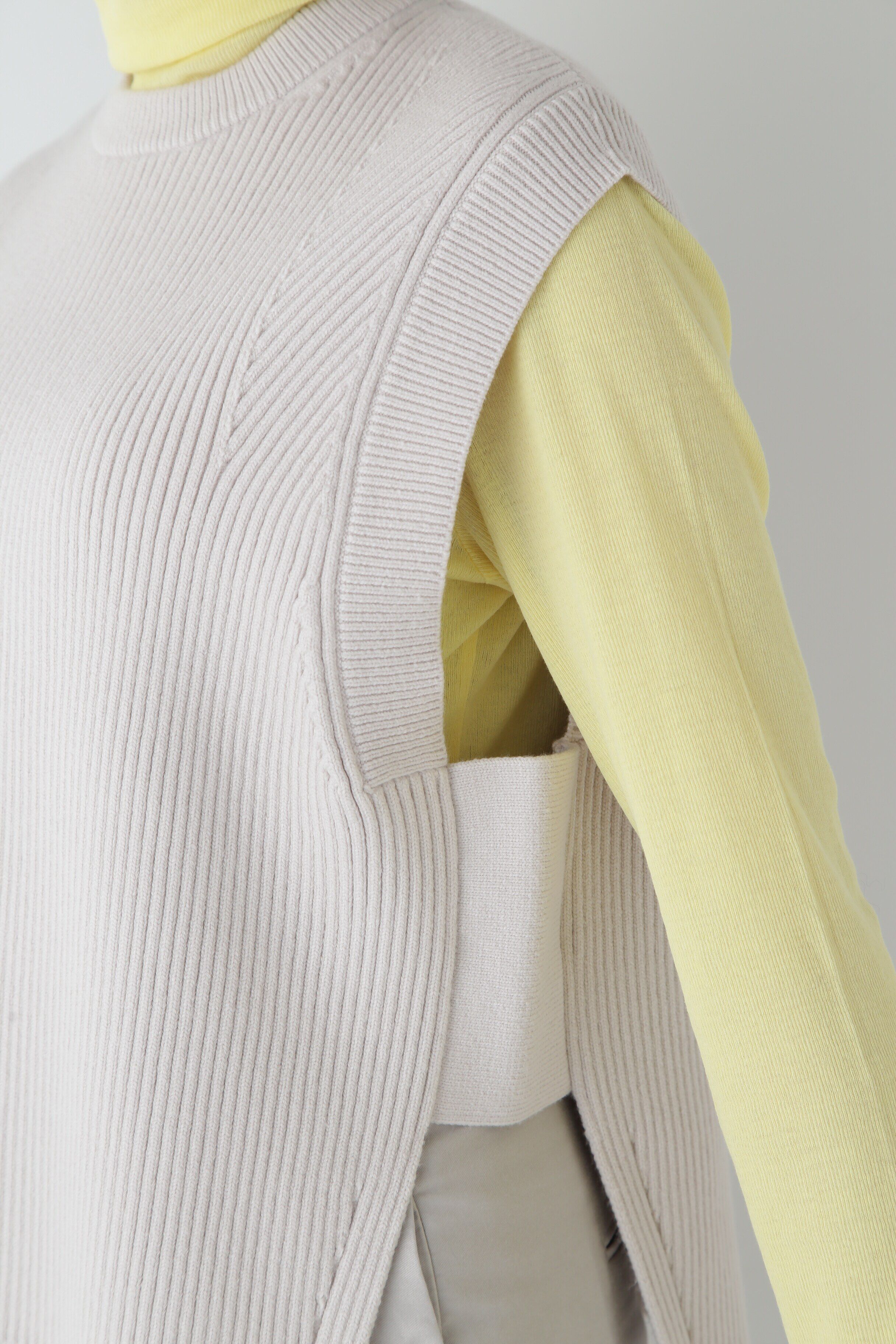  「◆【ウォッシャブル】綿ポリリブ見えクルーベスト」|ニット・セーター|