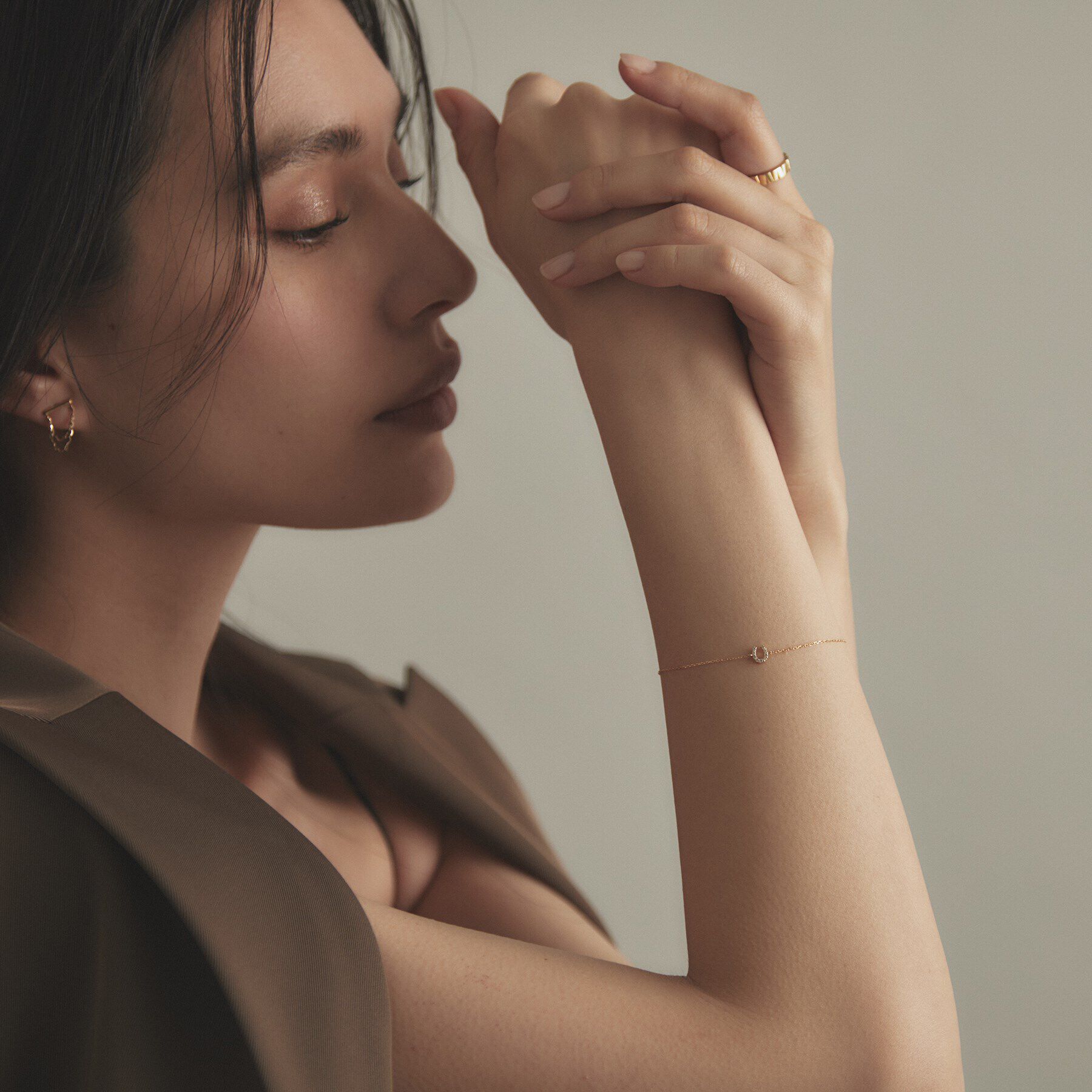 COCOSHNIK「K18ダイヤモンド 馬蹄モチーフ ブレスレット」|ブレスレット・バングル|