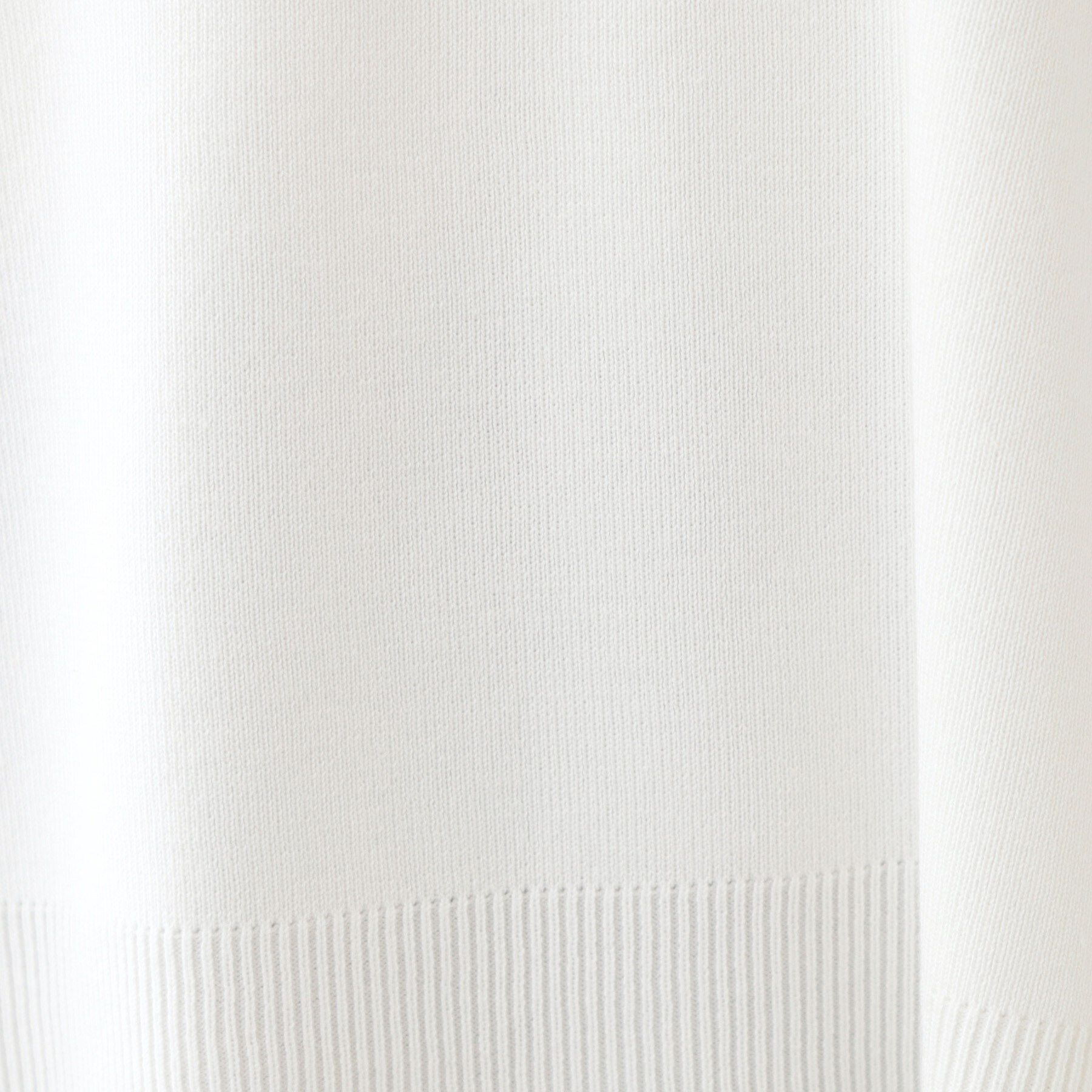 SHOO･LA･RUE「【洗える/S-LL】お顔周りすっきり 優しい肌触りのVネックニット」|ニット・セーター|