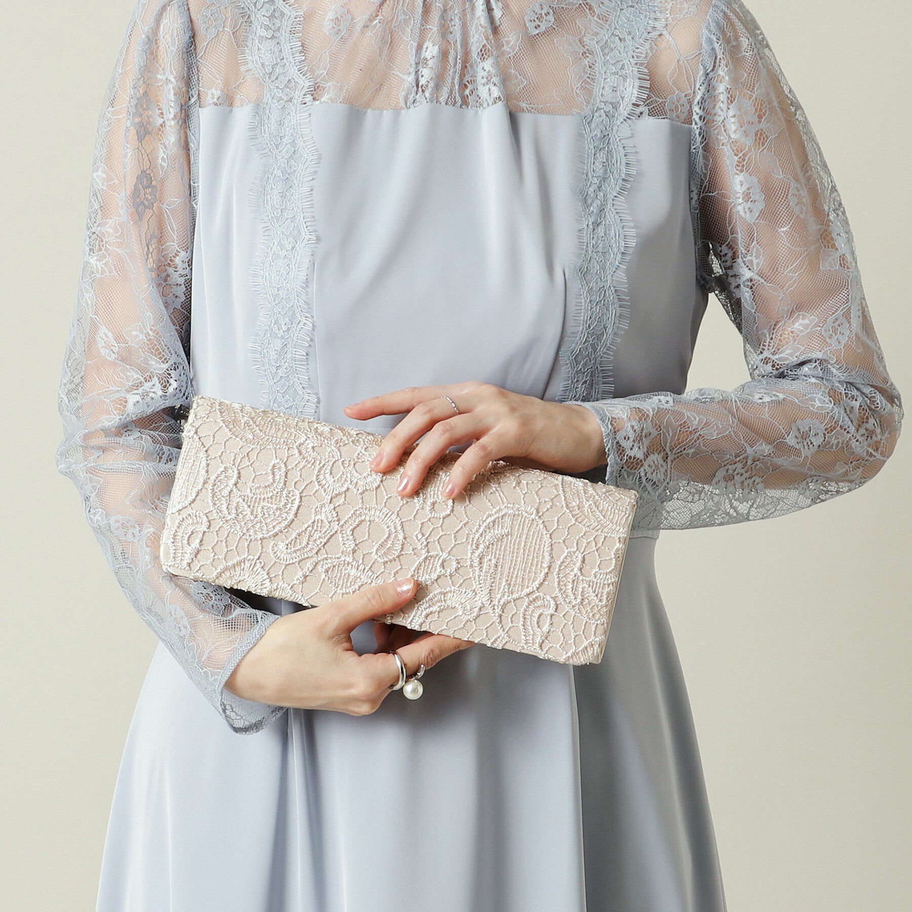 ITS&rsquo;DEMO「【結婚式・パーティに】レースクラッチミニショルダー」|ショルダー・メッセンジャー|ベージュ(052)