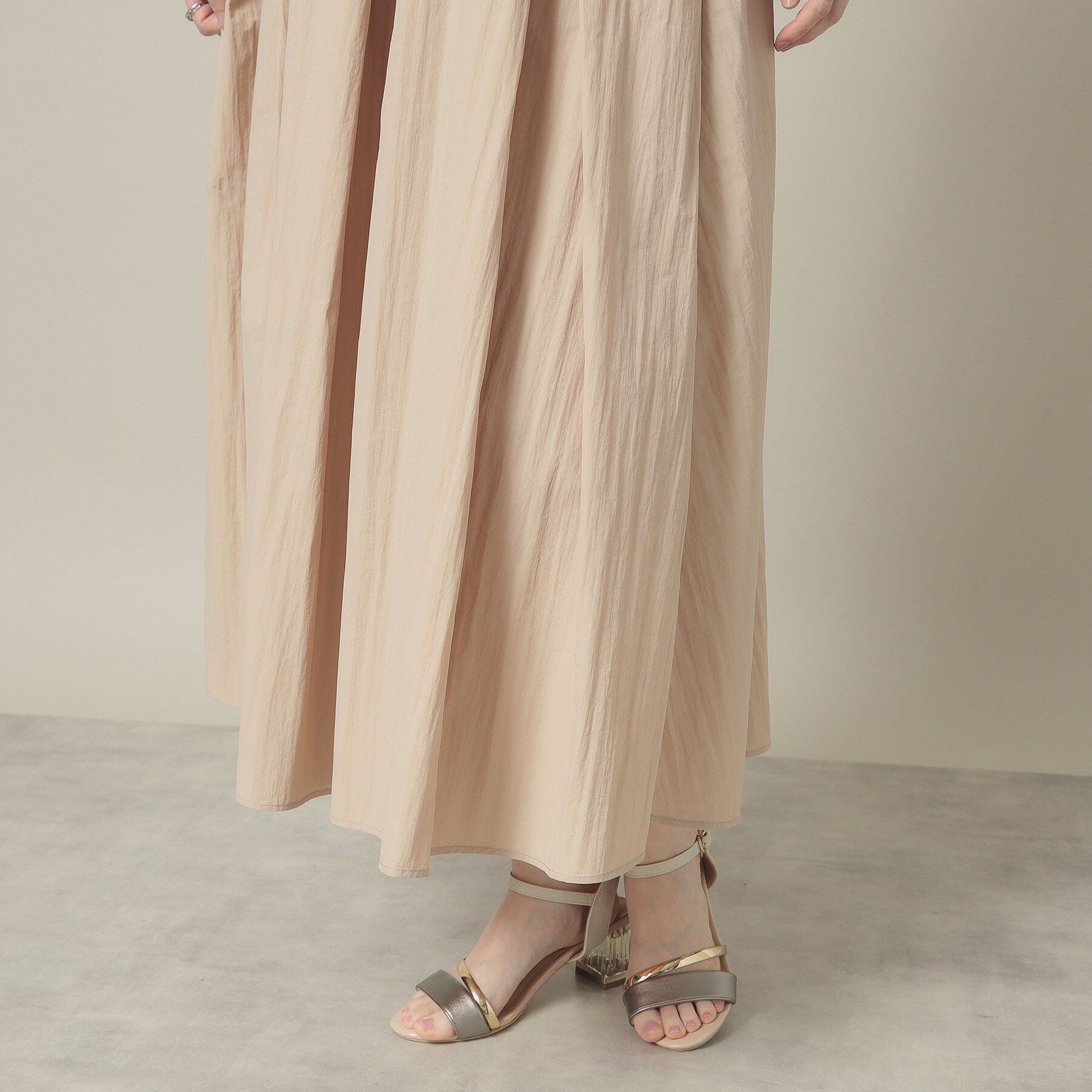 ITS&rsquo;DEMO「【撥水／洗濯機OK／ウエスト後ろゴム】タックスカート＜旅服シリーズ＞」|スカート|