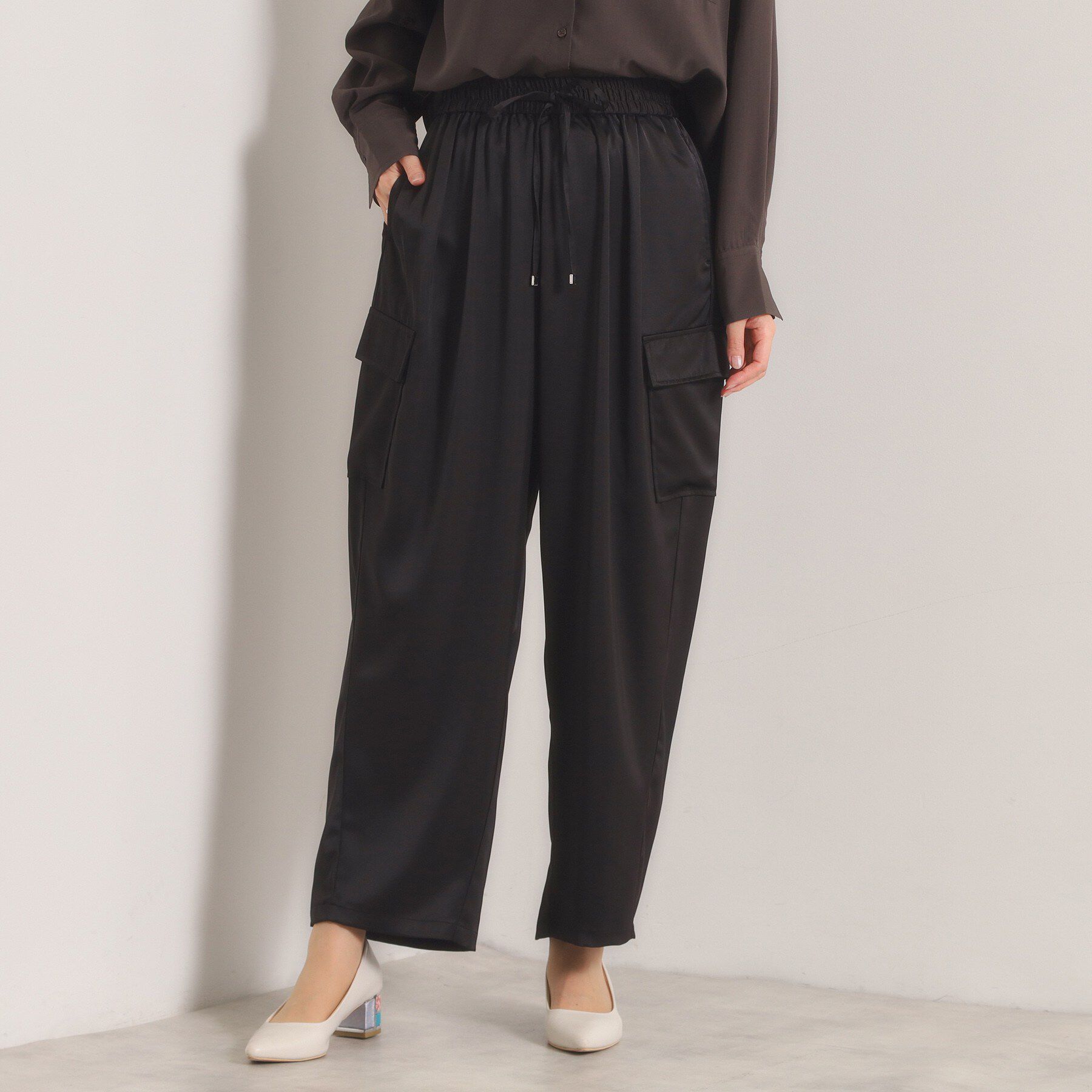 ITS&rsquo;DEMO「【手洗い可】サテンカーゴパンツ」|その他|
