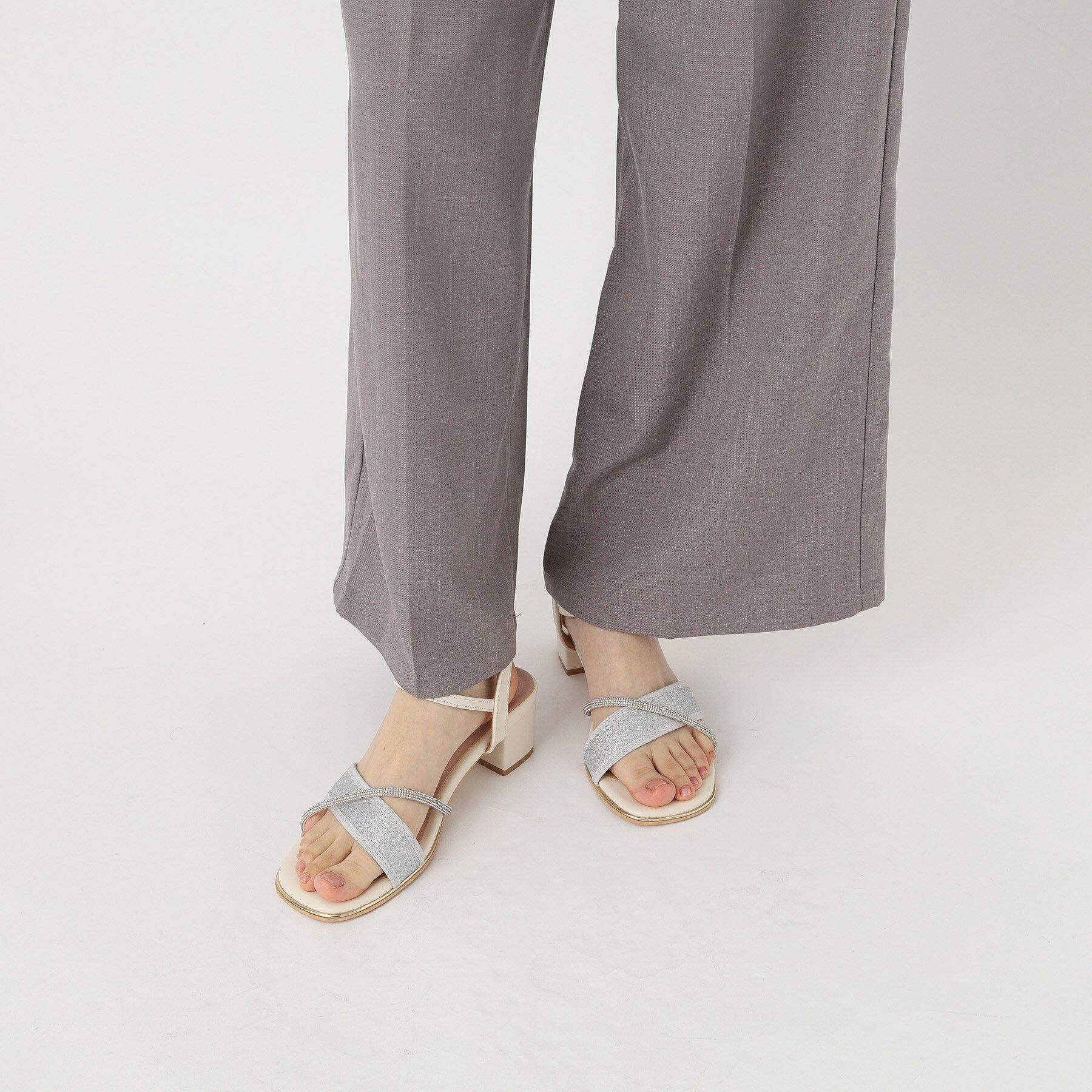 ESPERANZA「ラメ&times;ラインストーンスクエアトゥサンダル」|サンダル|