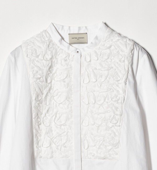 UNITED ARROWS「サテン エンブロイダリーフラワー シャツ ブラウス」|シャツ・ブラウス|