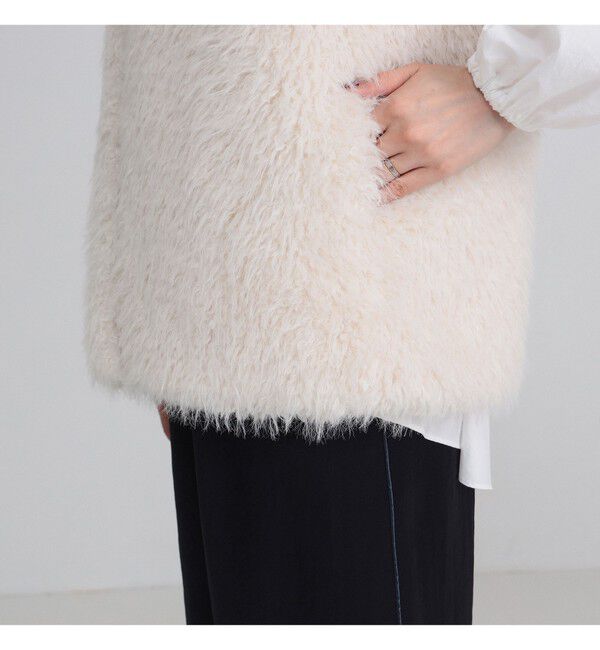 Demi-Luxe BEAMS 「ウェイビー フェイクファー ジレ」|ダウン|