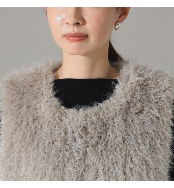 Demi-Luxe BEAMS 「ウェイビー フェイクファー ジレ」|ダウン|