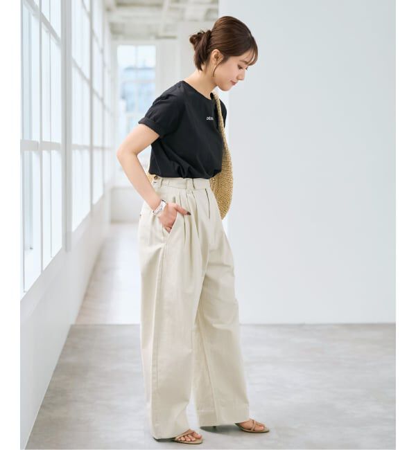 Spick and Span「コットンサテンタックカーブパンツ」|スラックス|