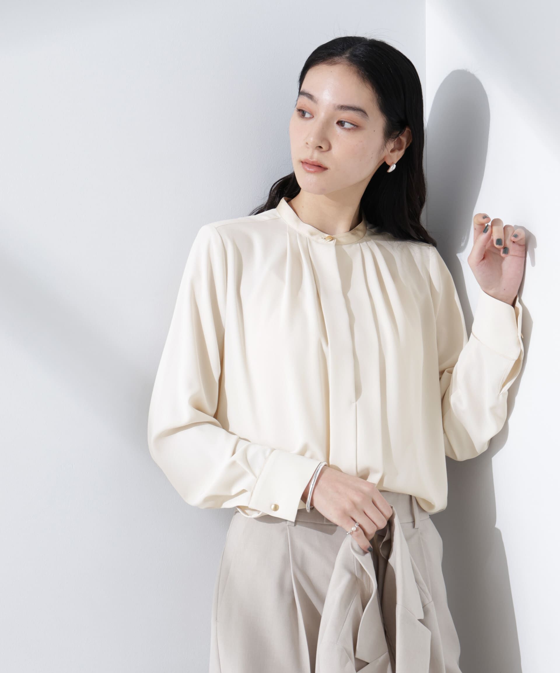 nano･universe「スタンドバイカラータックブラウス」|シャツ・ブラウス|ホワイト