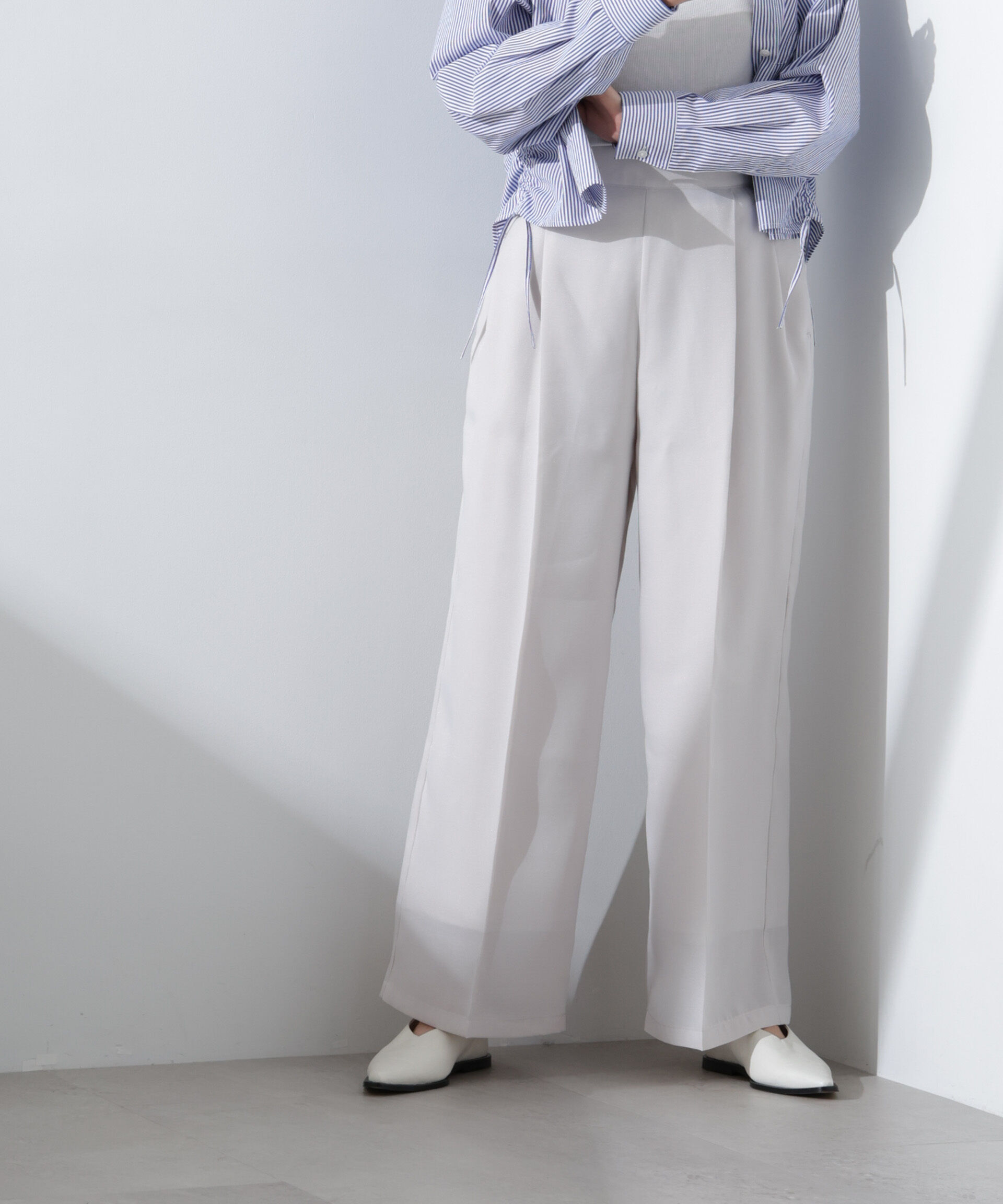 nano･universe「シアーヘムタックワイドパンツ」|チノ|L.グレー1