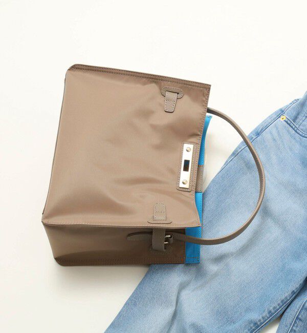 NOLLEY'S「HINERIナイロンスクエアバッグM」|トートバッグ|