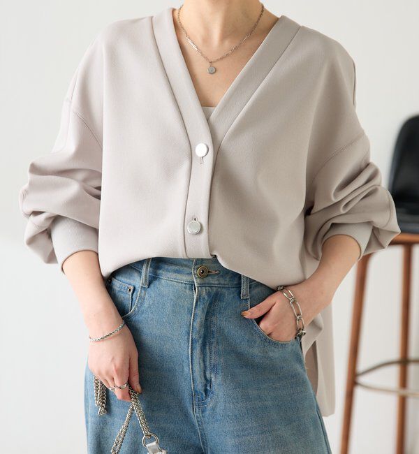  「《WEB限定/気温調整に◎》メタル釦ジョーゼットカーディガン」|Tシャツ・カットソー|ライトグレー