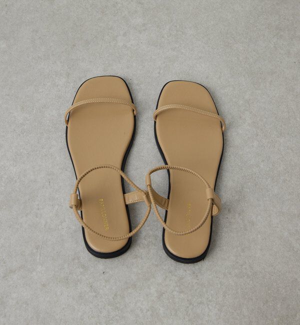  「【PAPILLONNER/パピヨネ】フラットスクエアサンダル」|サンダル|