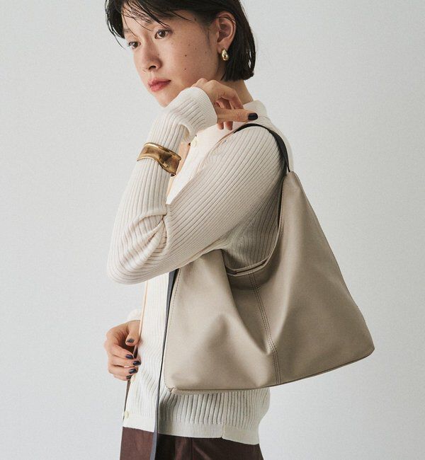  「レザーホーボーバッグ M」|ショルダー・メッセンジャー|