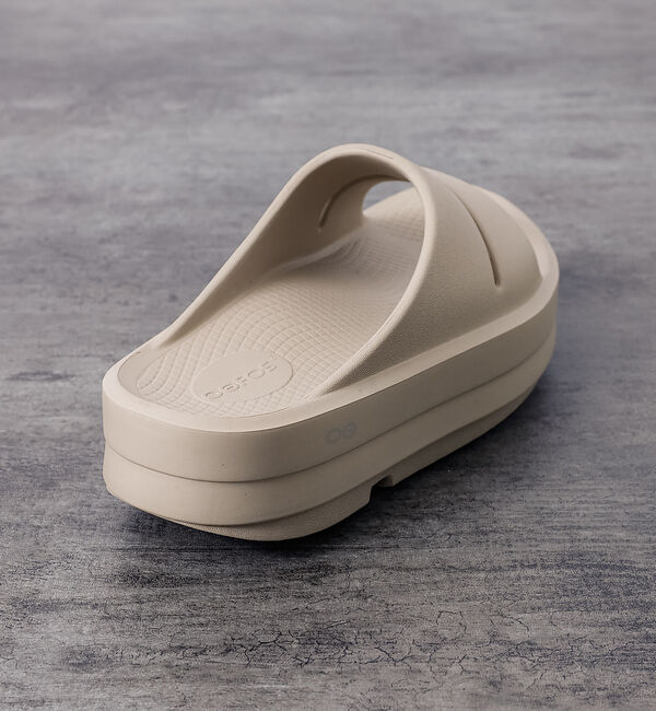 ABAHOUSE「【OOFOS/ウーフォス】OOmega OOahh/ウーメガウーアー」|サンダル|