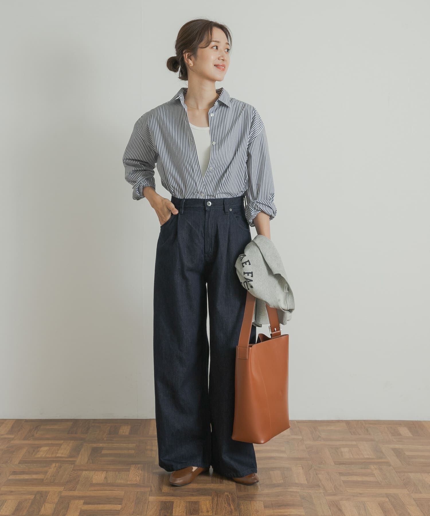 URBAN RESEARCH DOORS「Denim Tuck Wide Pants」|デニム|