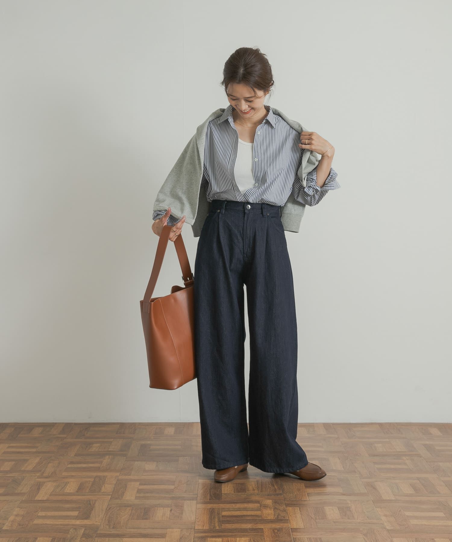 URBAN RESEARCH DOORS「Denim Tuck Wide Pants」|デニム|