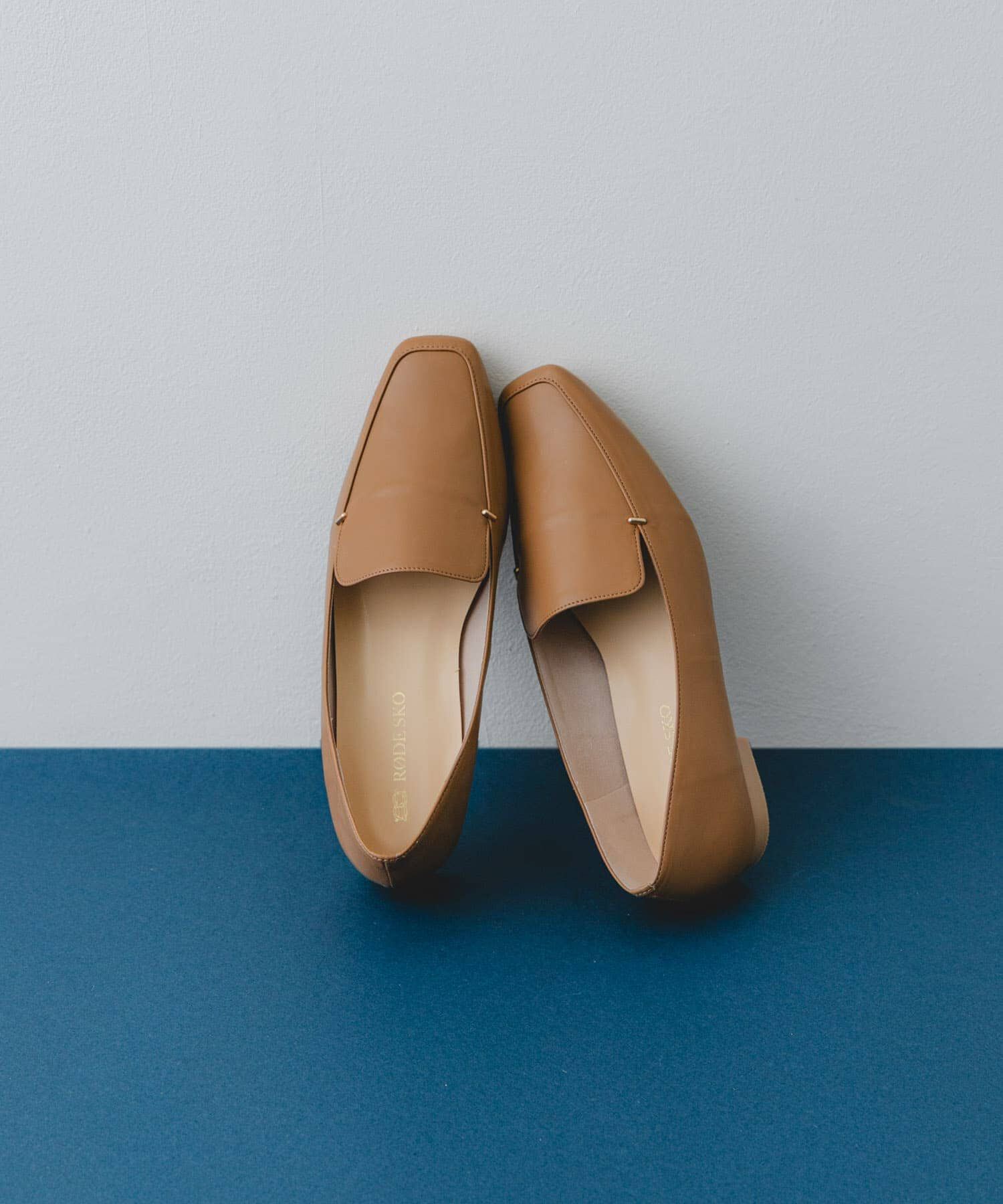 RODE SKO「『MADE IN JAPAN』スクエアトゥプチメタルローファー」|ローファー|ベージュ系その他