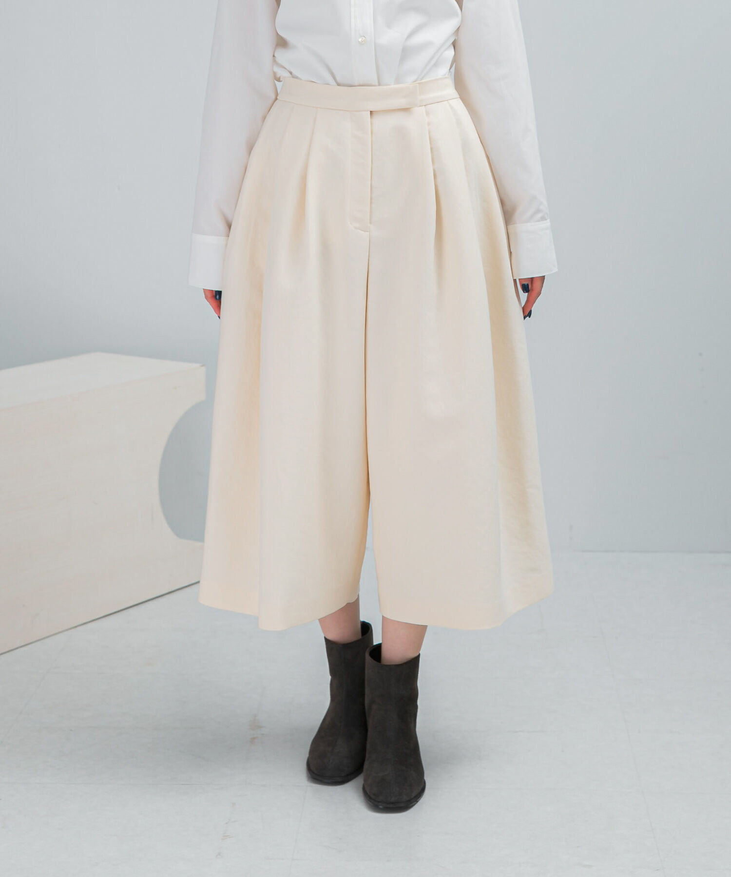 URBAN RESEARCH ROSSO「ダブルクロスフォルムタックパンツ」|その他|