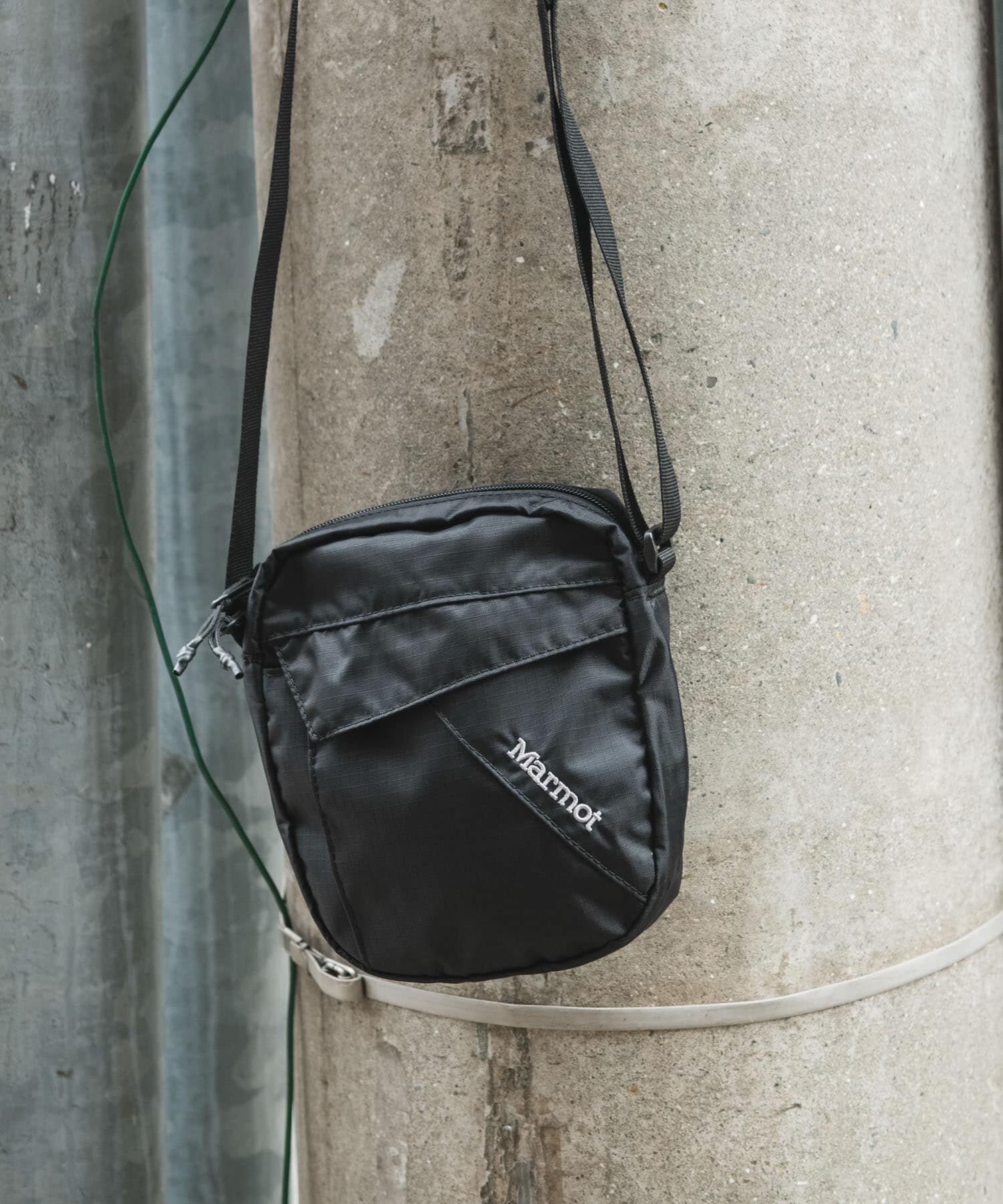URBAN RESEARCH DOORS「『別注』Marmot&times;DOORS　Ripstop Shoulder Bag」|ショルダー・メッセンジャー|