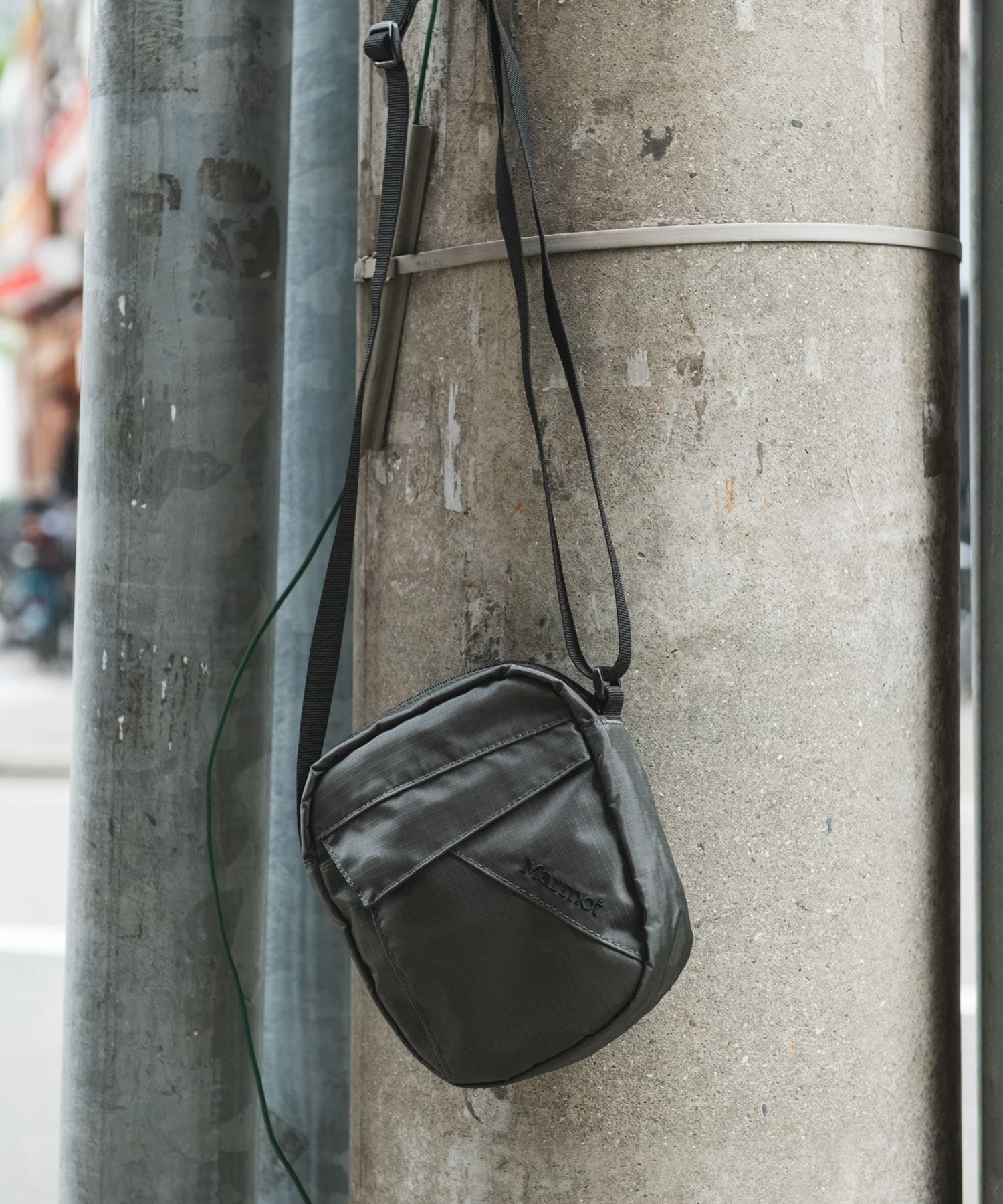 URBAN RESEARCH DOORS「『別注』Marmot&times;DOORS　Ripstop Shoulder Bag」|ショルダー・メッセンジャー|