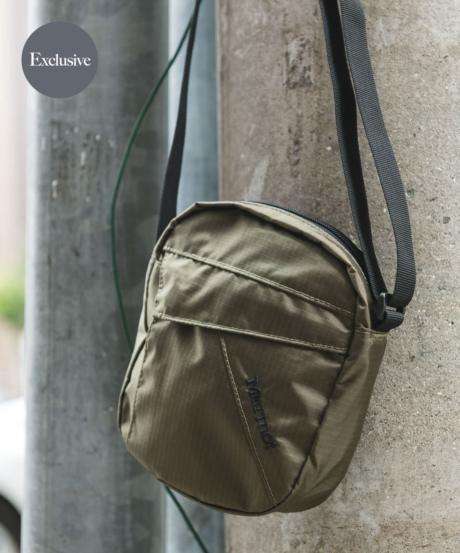 URBAN RESEARCH DOORS「『別注』Marmot&times;DOORS　Ripstop Shoulder Bag」|ショルダー・メッセンジャー|カーキ