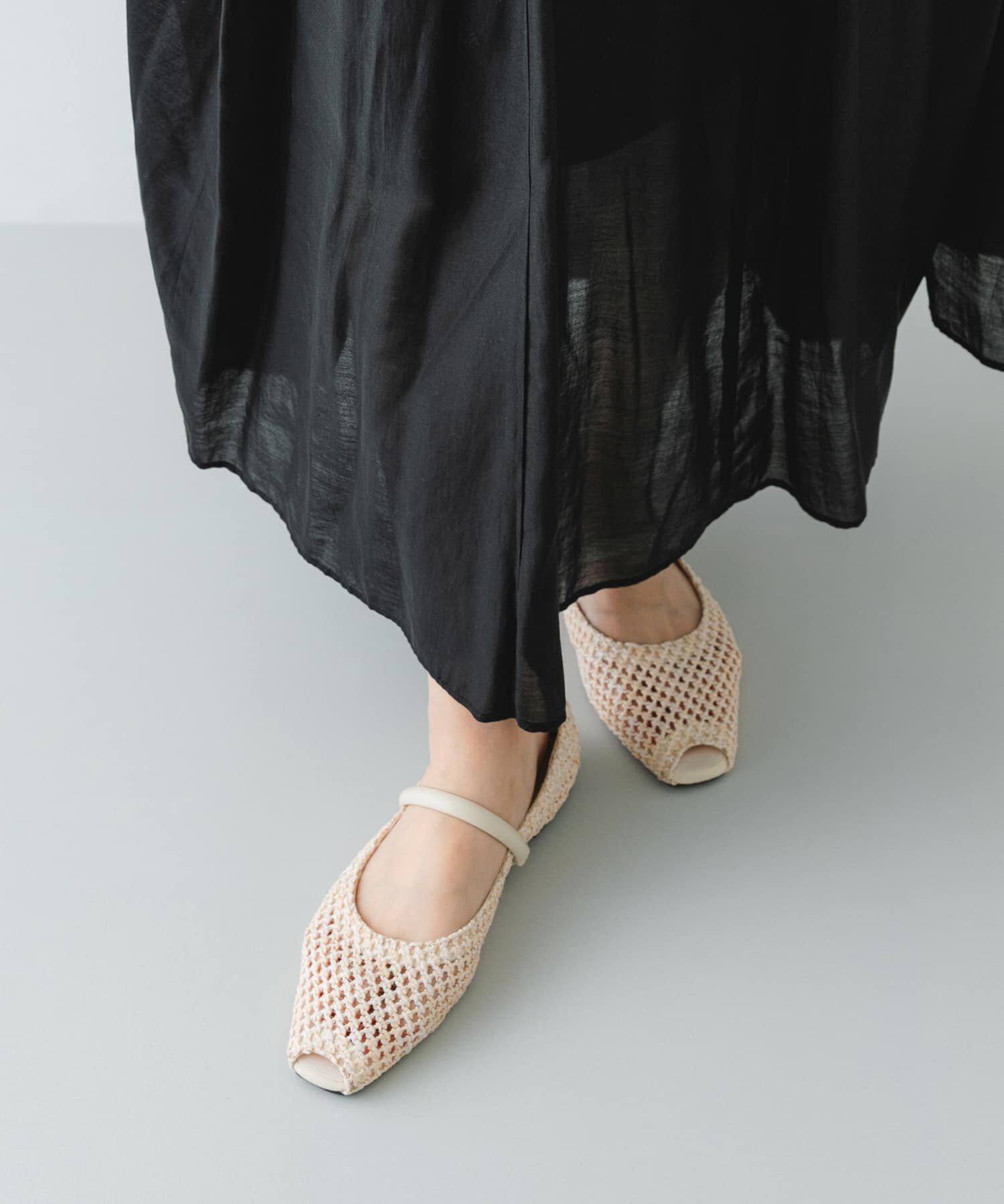 RODE SKO「ピープトゥベルトメッシュフラット」|その他|
