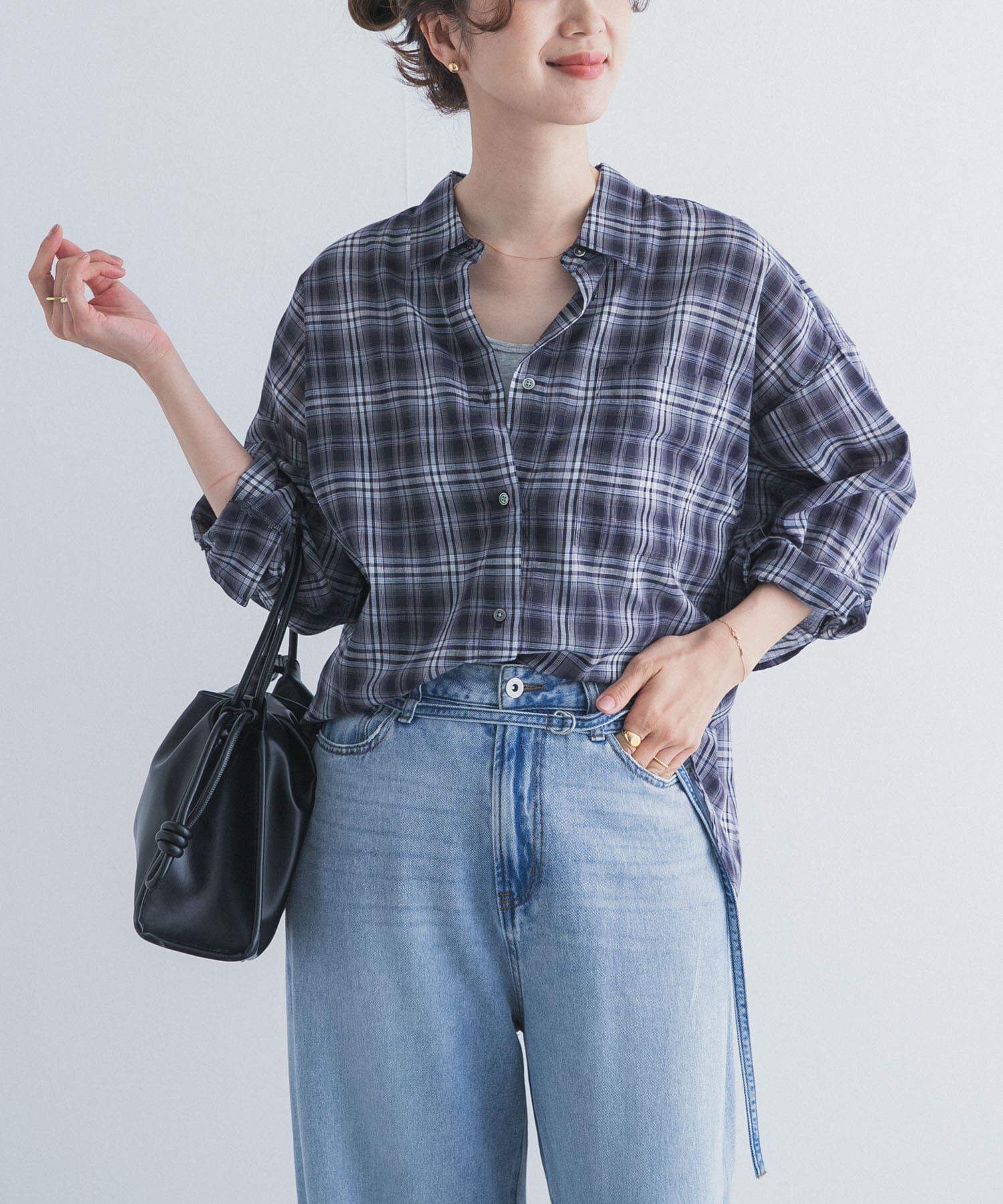 URBAN RESEARCH DOORS「チェックシアーシャツ」|シャツ・ブラウス|ネイビー