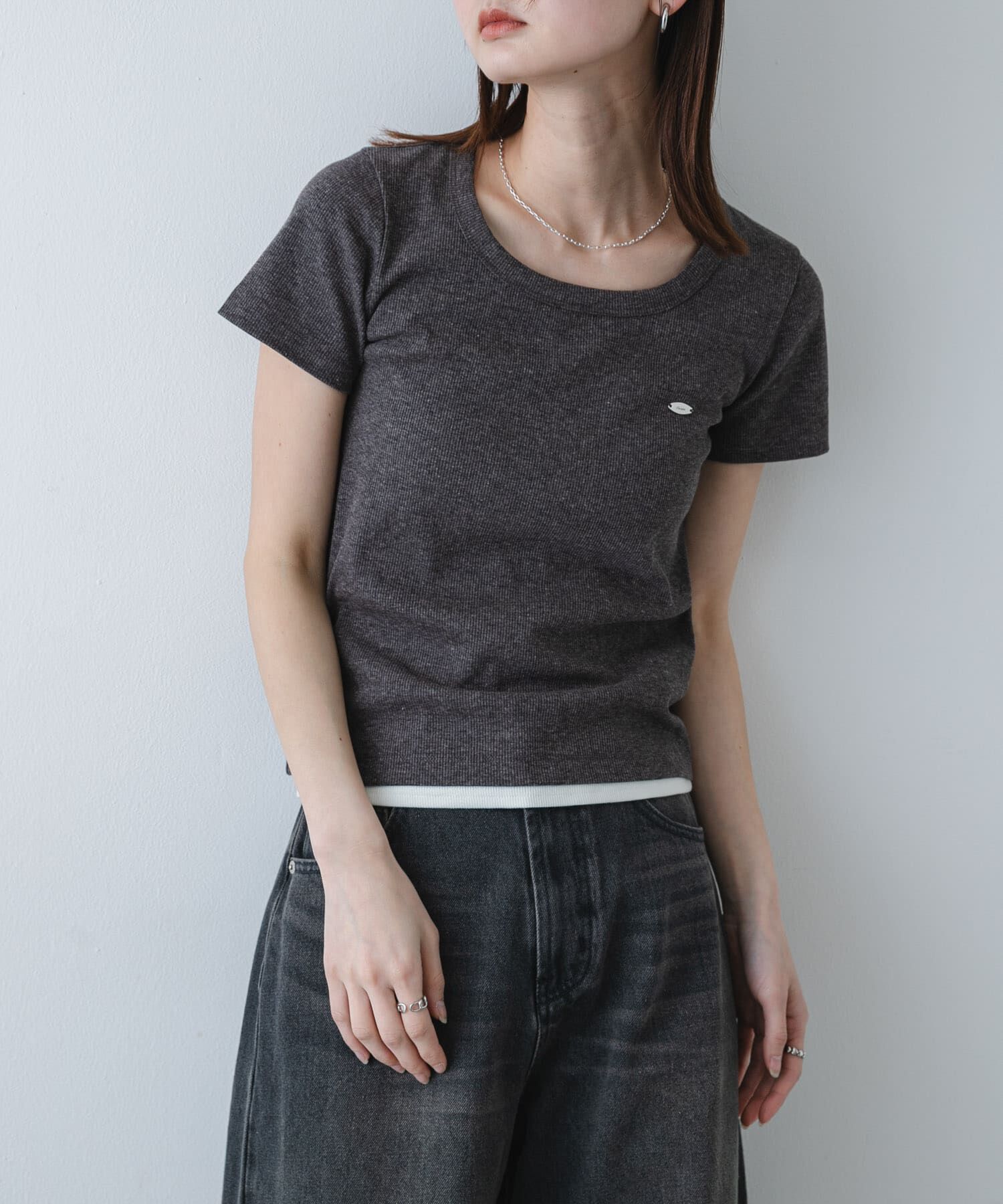 SENSE OF PLACE by URBAN RESEARCH「ラウンドネックリブTシャツ(半袖)」|Tシャツ・カットソー|チャコールグレー