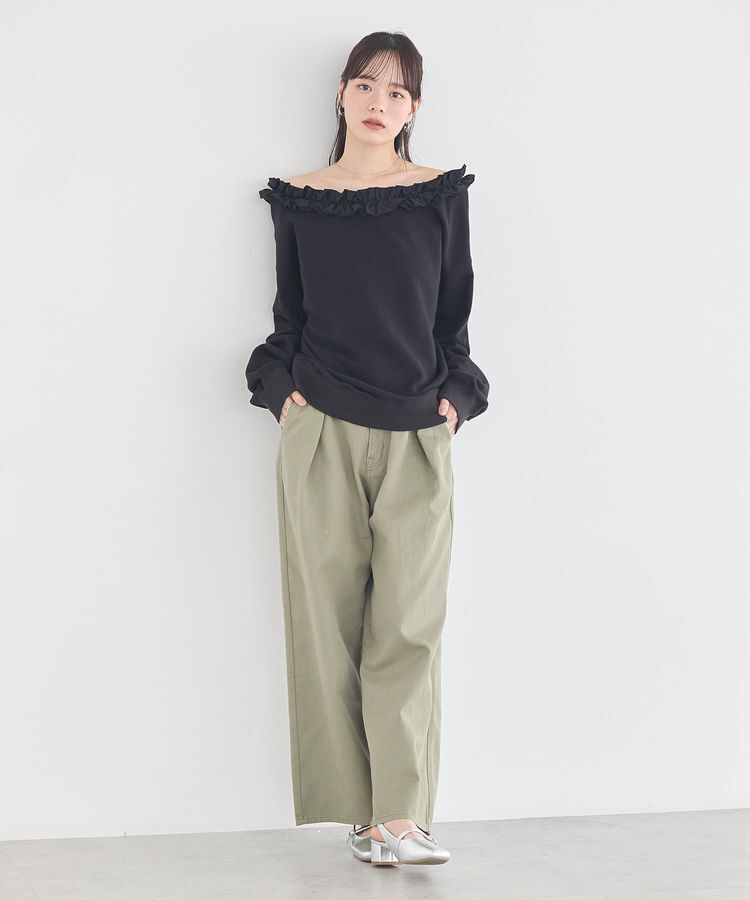 earth music&ecology「フリルオフショルウラケスウェット」|スウェット・ジャージ|