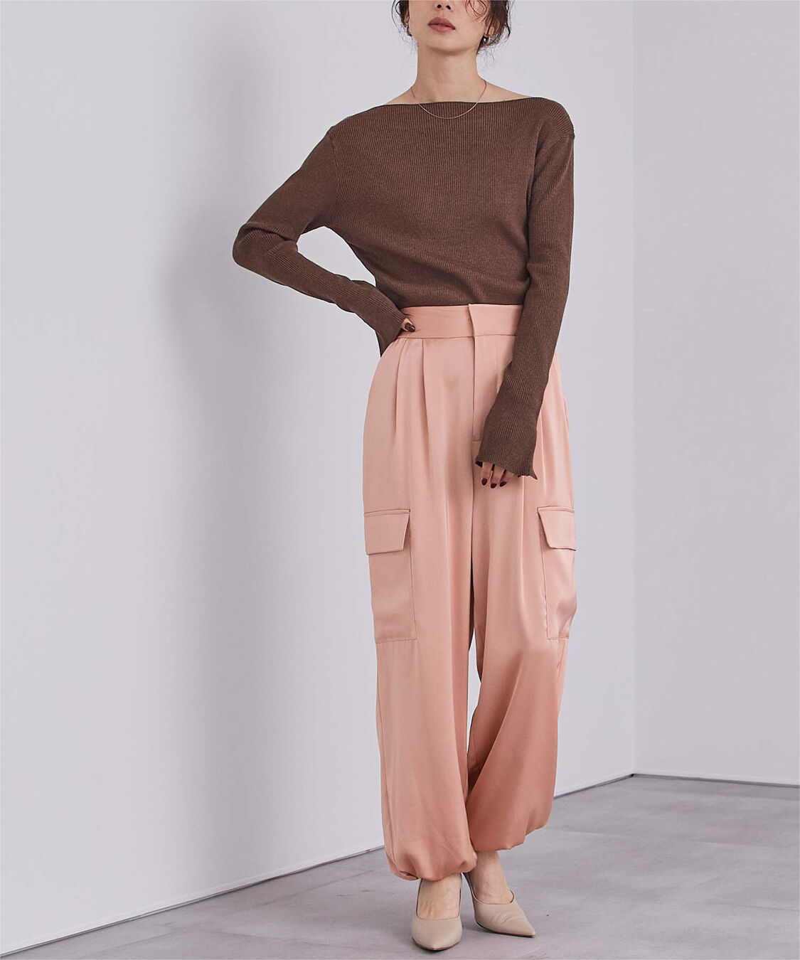 ur's「サテンパラシュートパンツ」|カーゴ|